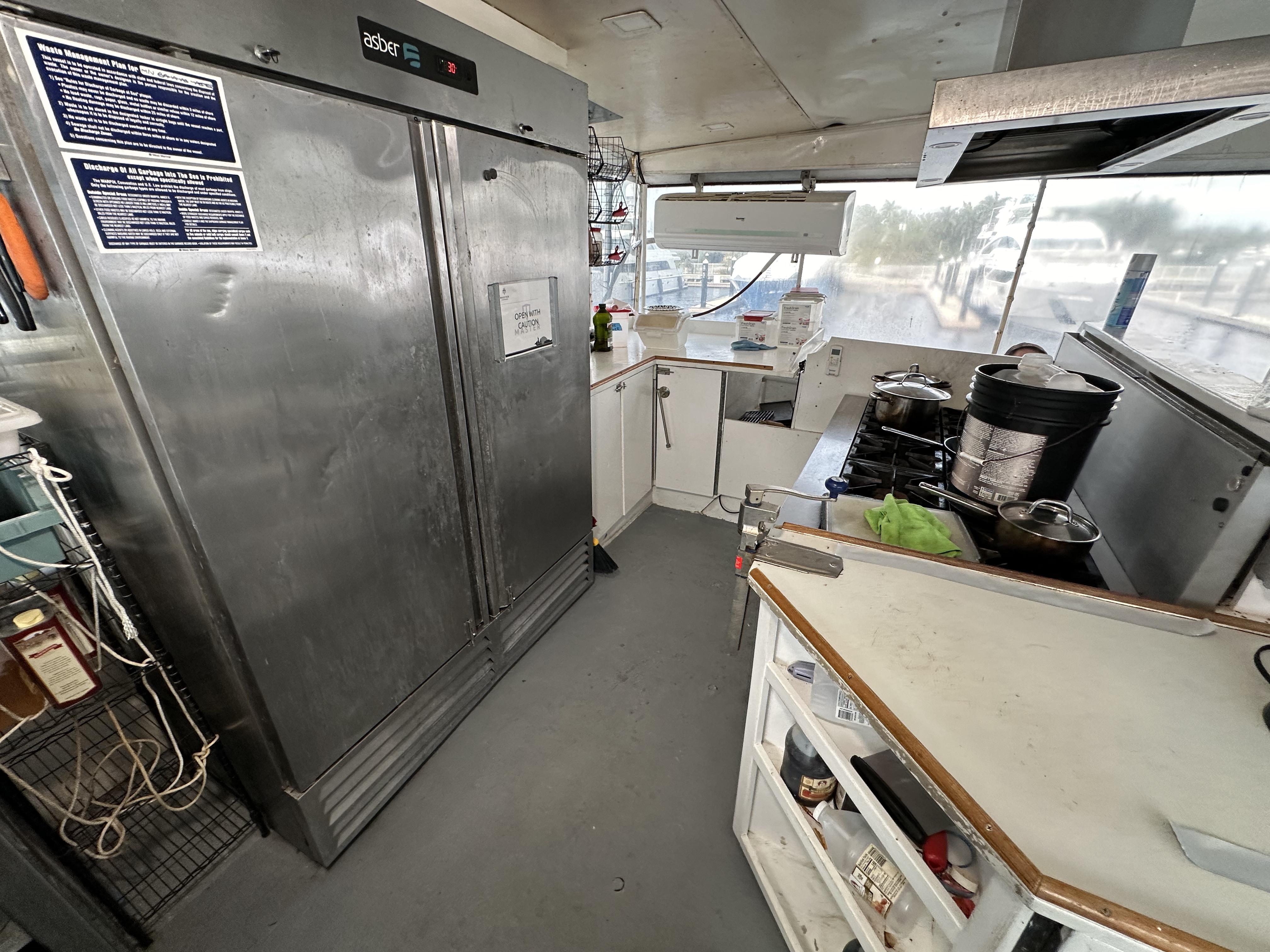 Custom-Dive Boat 1965-93 Dive Boat FL-US-9654997 | Thumbnail