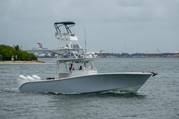 2013 Yellowfin 39 Offshore