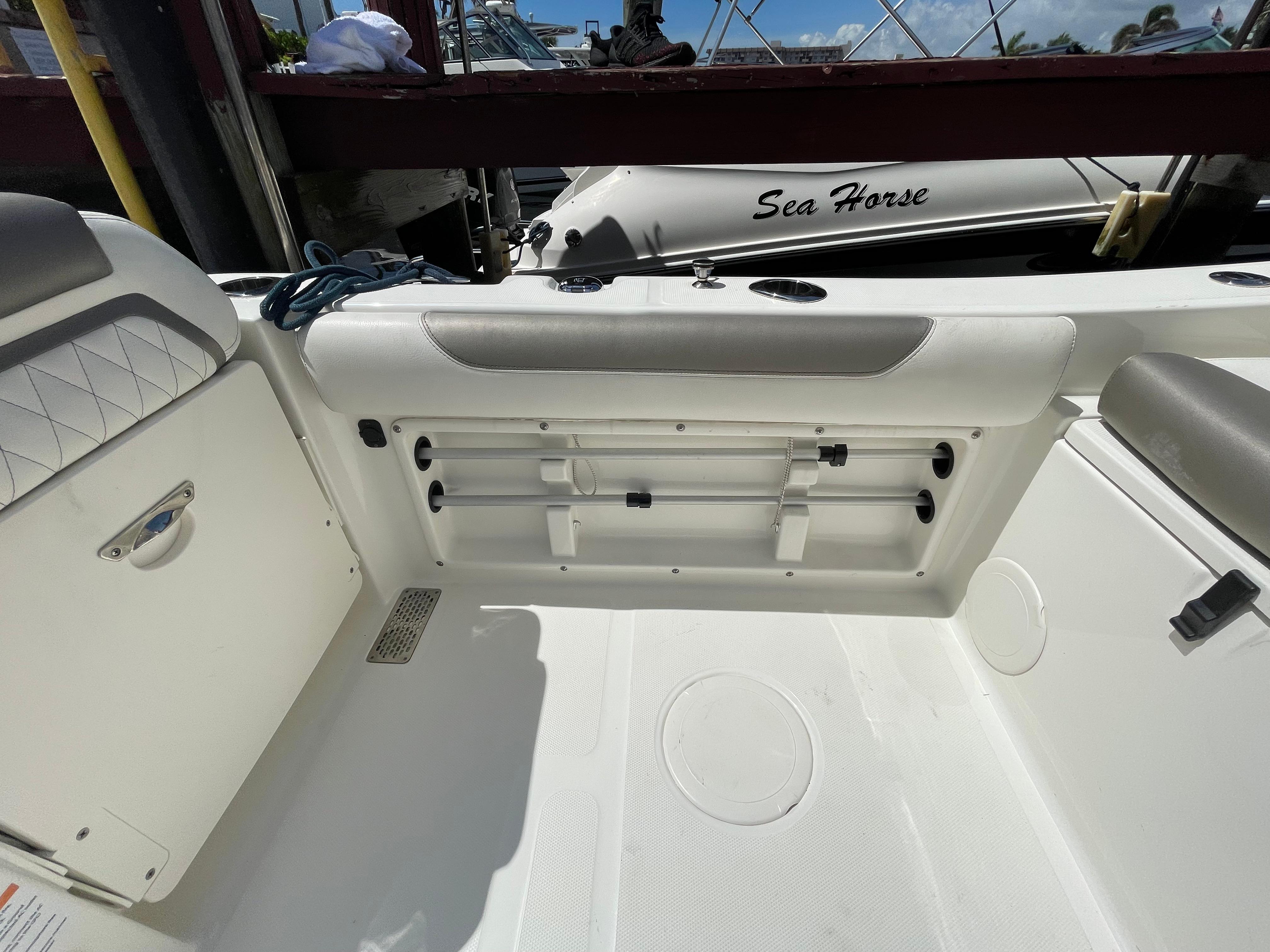 2022-world-cat-255-dc-power-9450518-20240701115012038-1_XLARGE