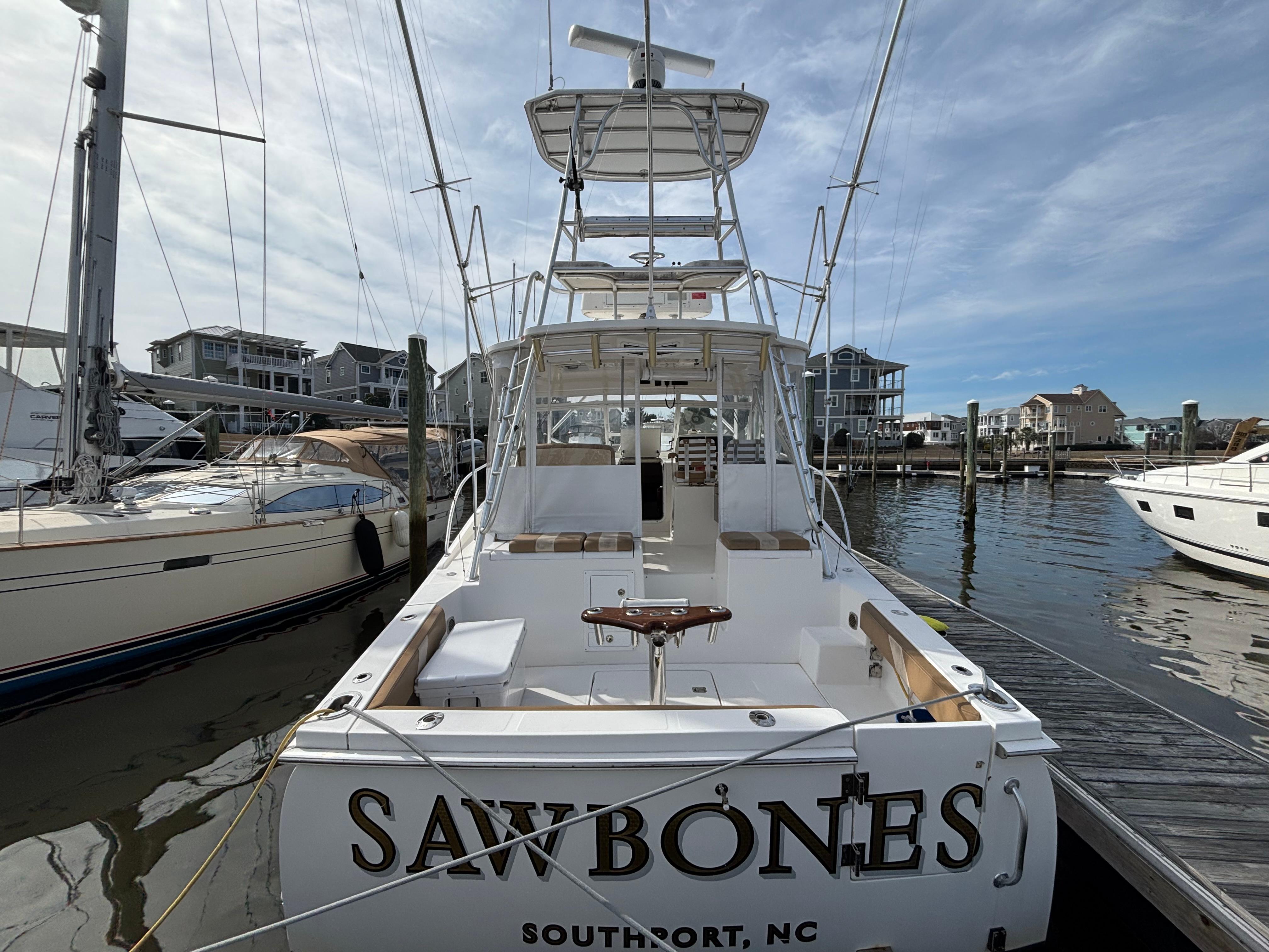 2011-luhrs-37-canyon-ips-power-9710502-974983799-0-100320251429-3