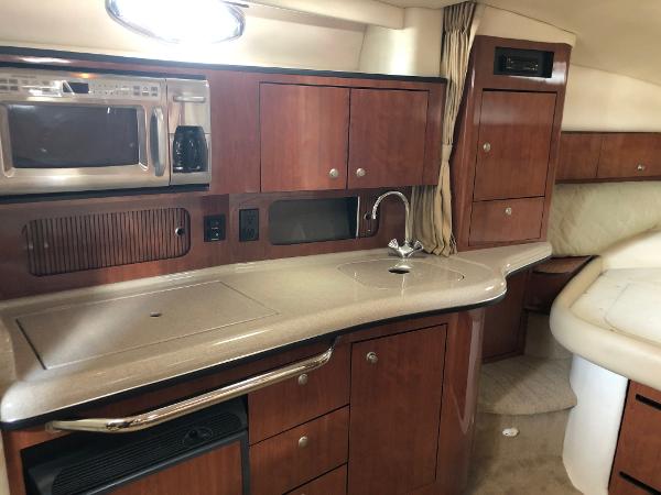 32' Sea Ray, Listing Number 100859943, - Photo No. 9