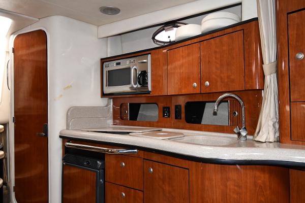 32' Sea Ray, Listing Number 100859943, - Photo No. 37