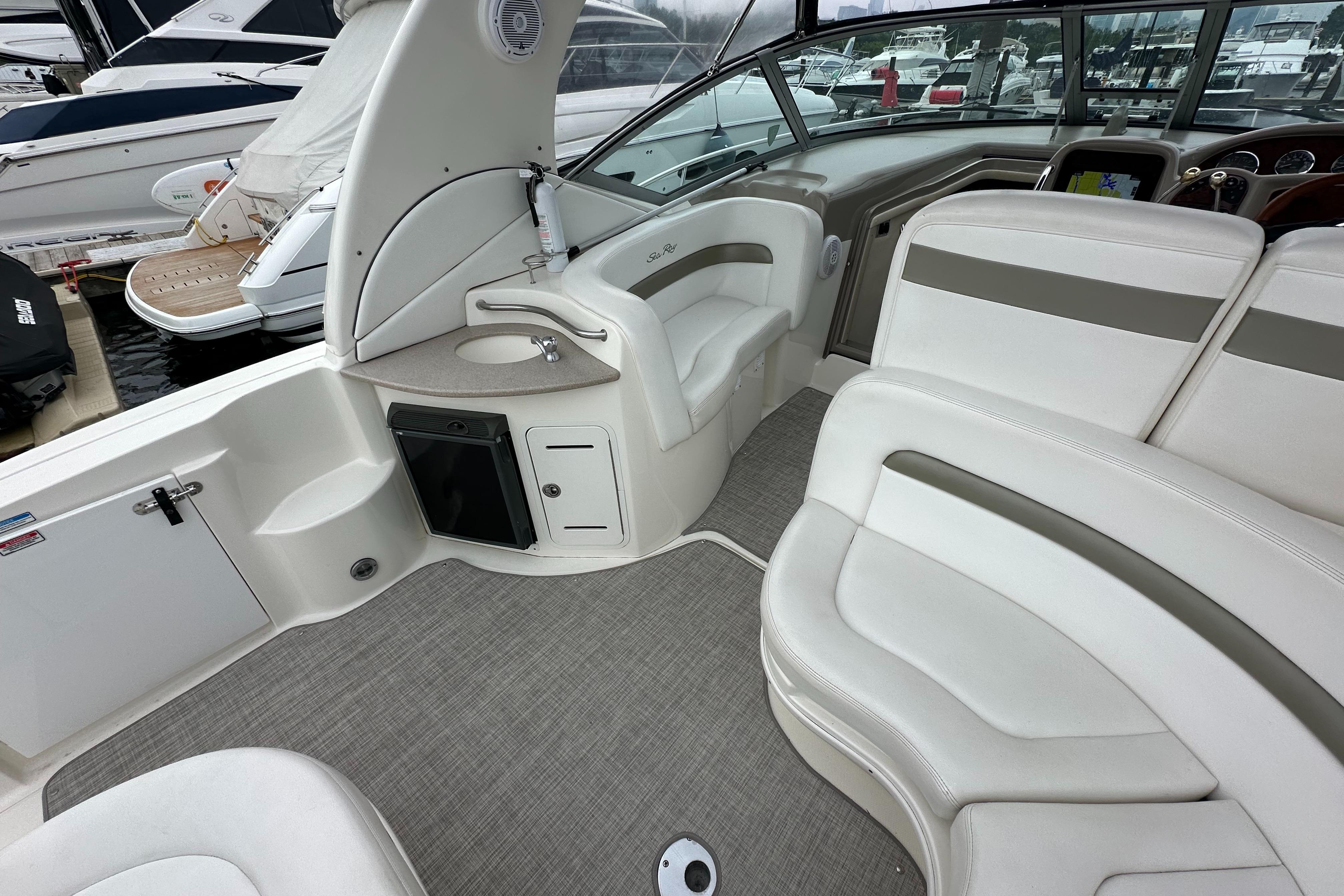 2006-sea-ray-320-sundancer-power-9870524-20250712105541917-1