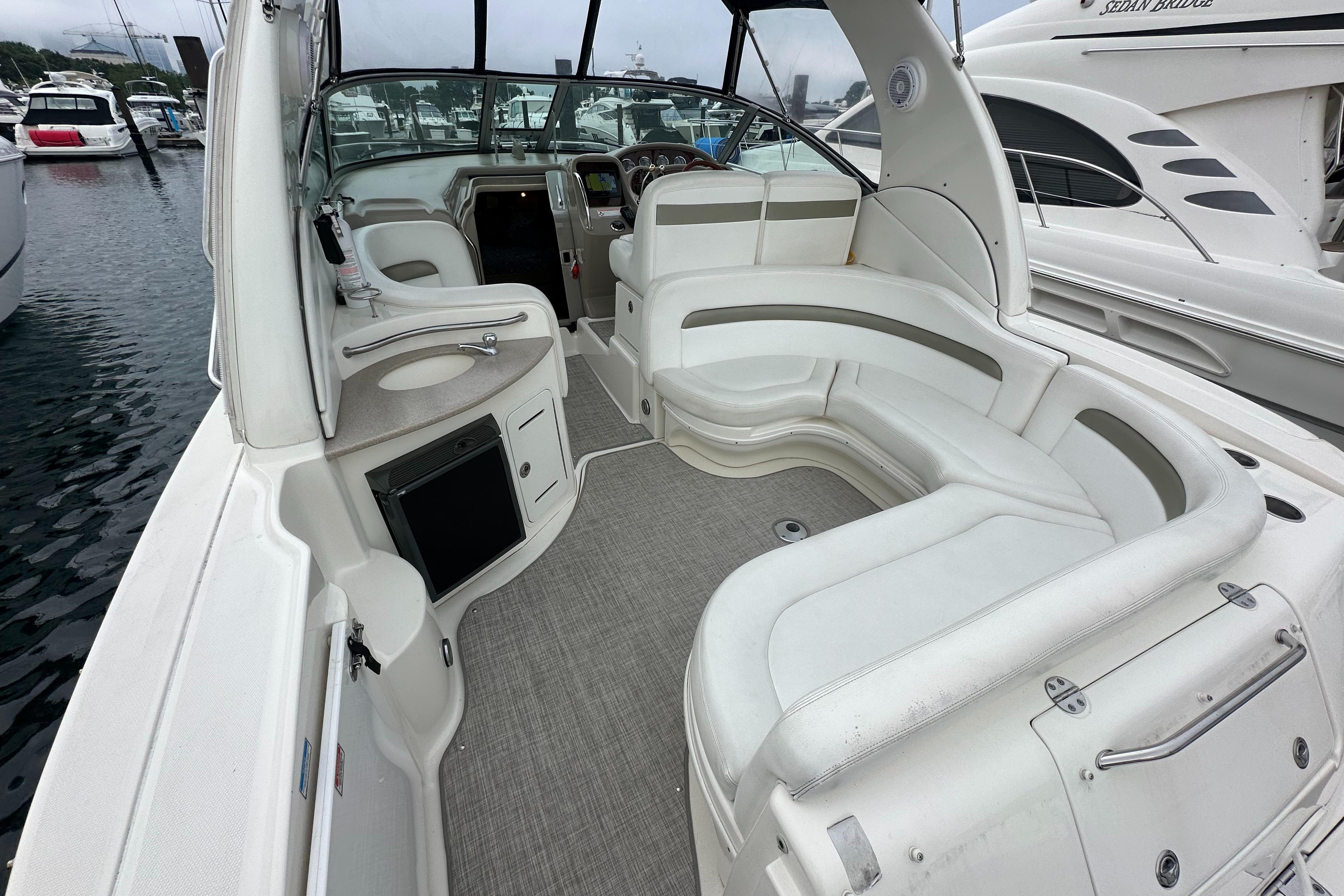 2006-sea-ray-320-sundancer-power-9870524-20250712105544938-1
