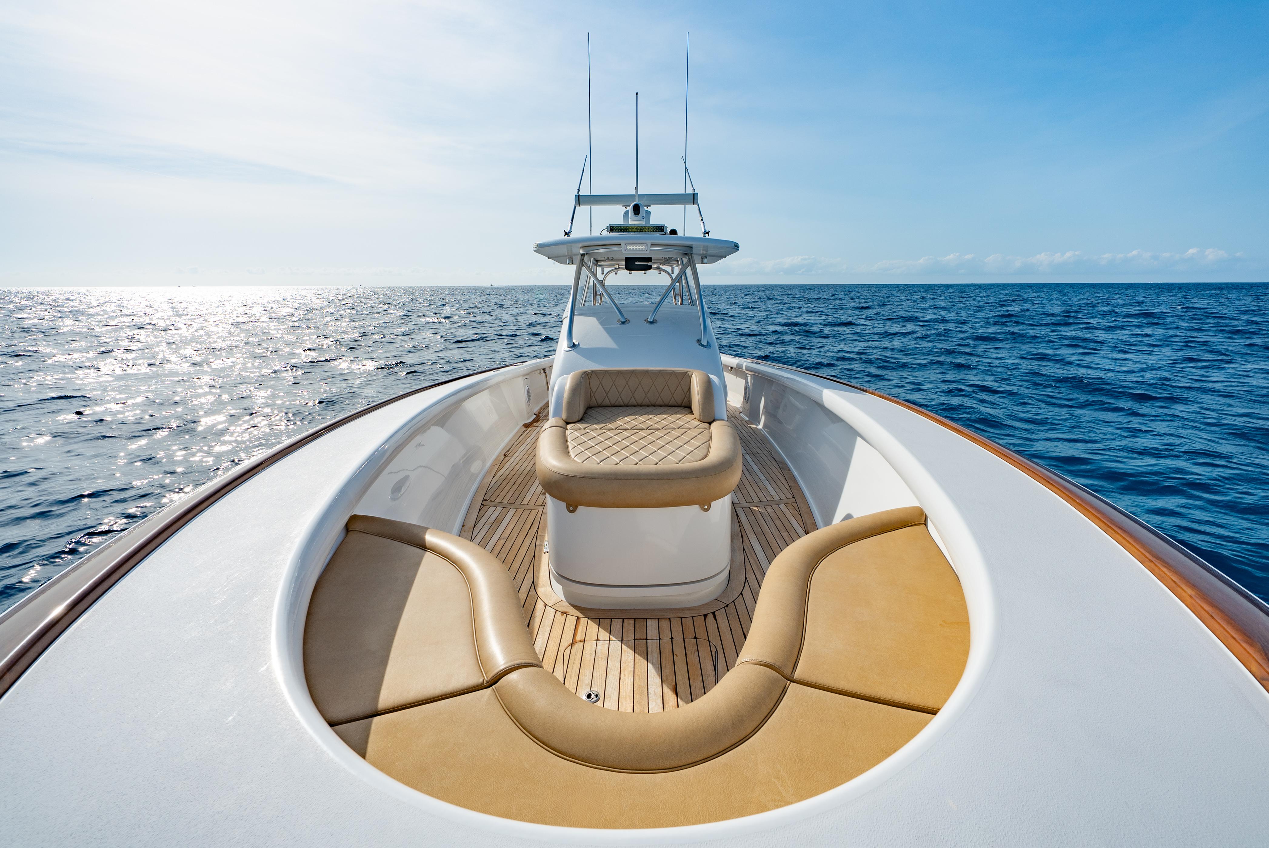 Winter Custom Yachts-37 Custom Carolina 2018-OFF COURSE (Name Reserved) FL-US-2018 Winter Custom Yachts 37 Custom Carolina on open sea, featuring elegant deck seating.-9832172 | Thumbnail