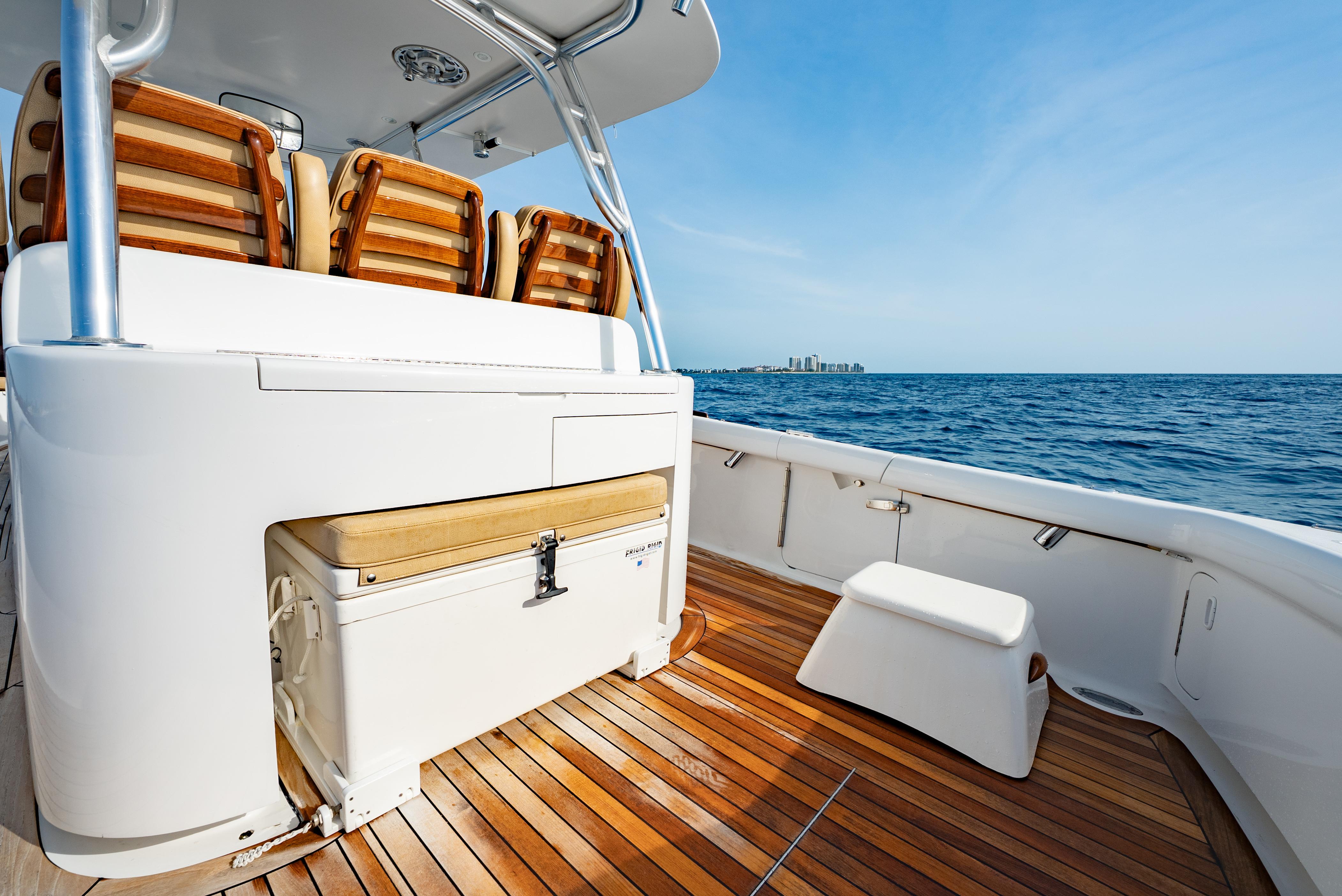 Winter Custom Yachts-37 Custom Carolina 2018-OFF COURSE (Name Reserved) FL-US-2018 Winter Custom Yachts 37 Custom Carolina boat with teak deck, ocean view, and cushioned seating.-9832172 | Thumbnail