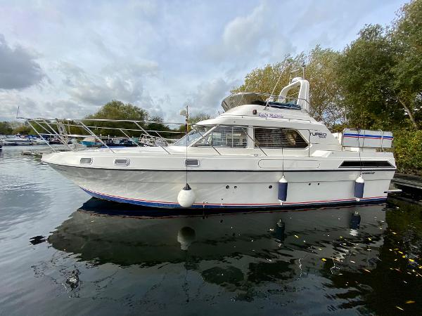 1989 Fairline Turbo 36