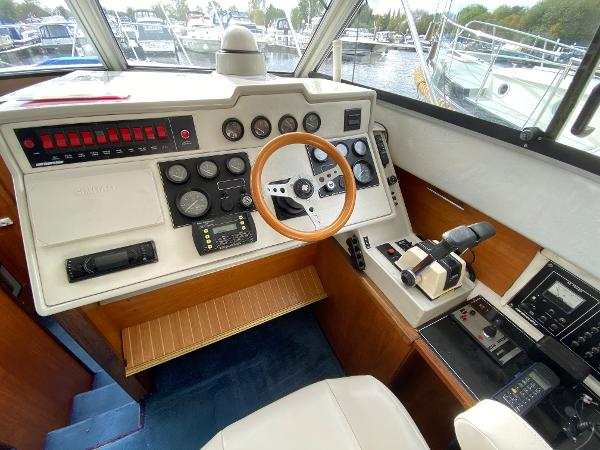 1989 Fairline Turbo 36