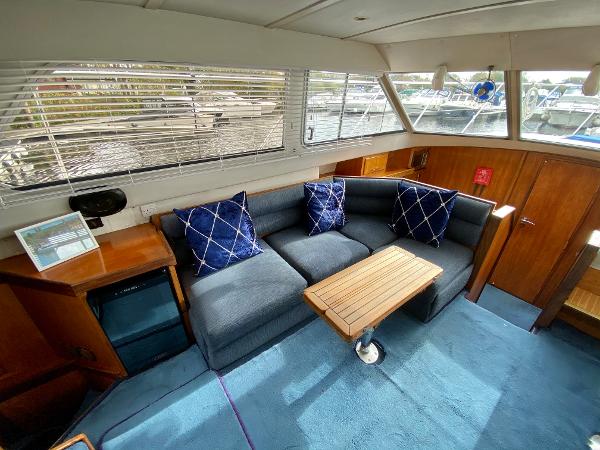 1989 Fairline Turbo 36