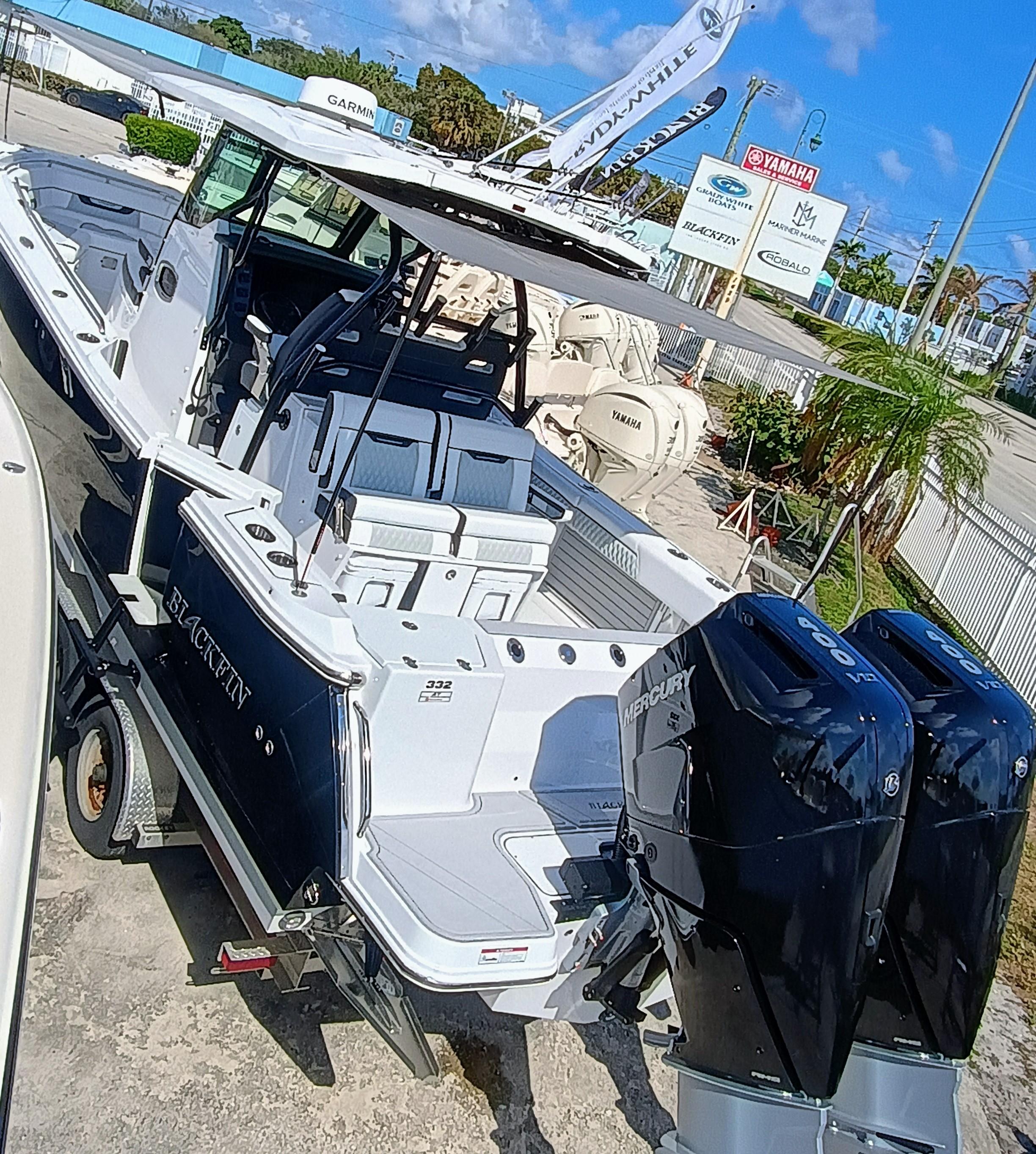 Blackfin-332 CC 2025-332-299 FL-US-9780528 | Thumbnail