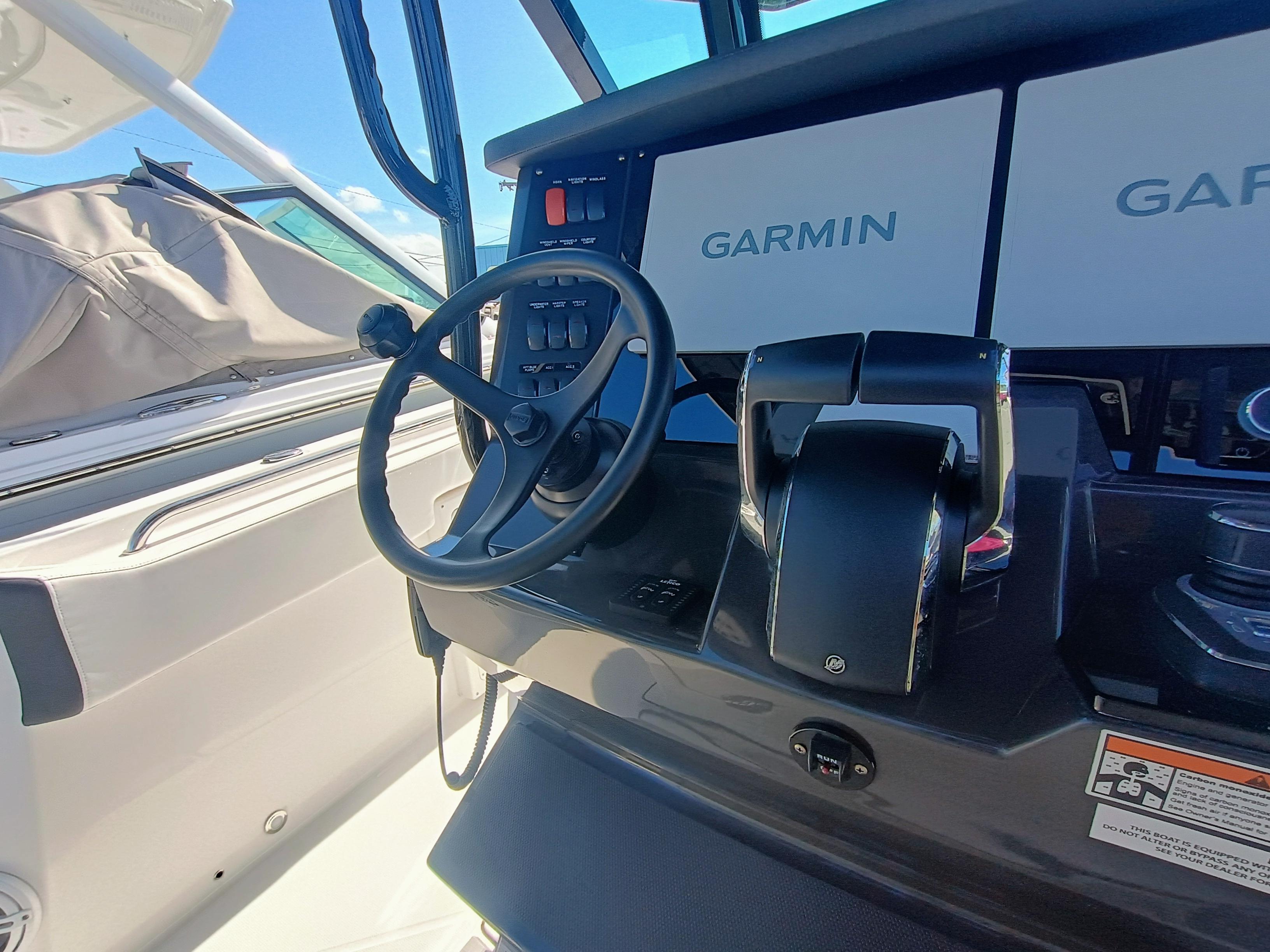 2025-blackfin-332-cc-power-9780528-20250620134131564-1