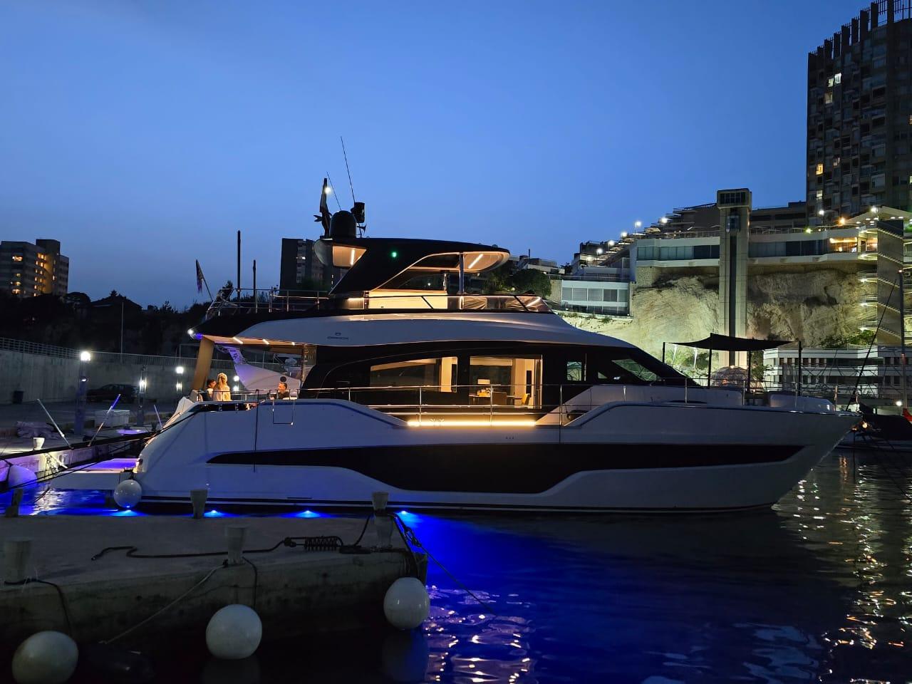 Boat Image