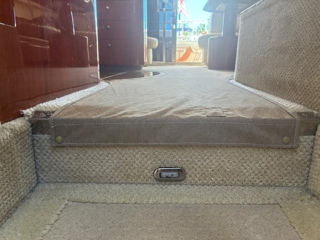 2001-sea-ray-480-sedan-bridge-power-9810532-20250524033352771-1_XLARGE