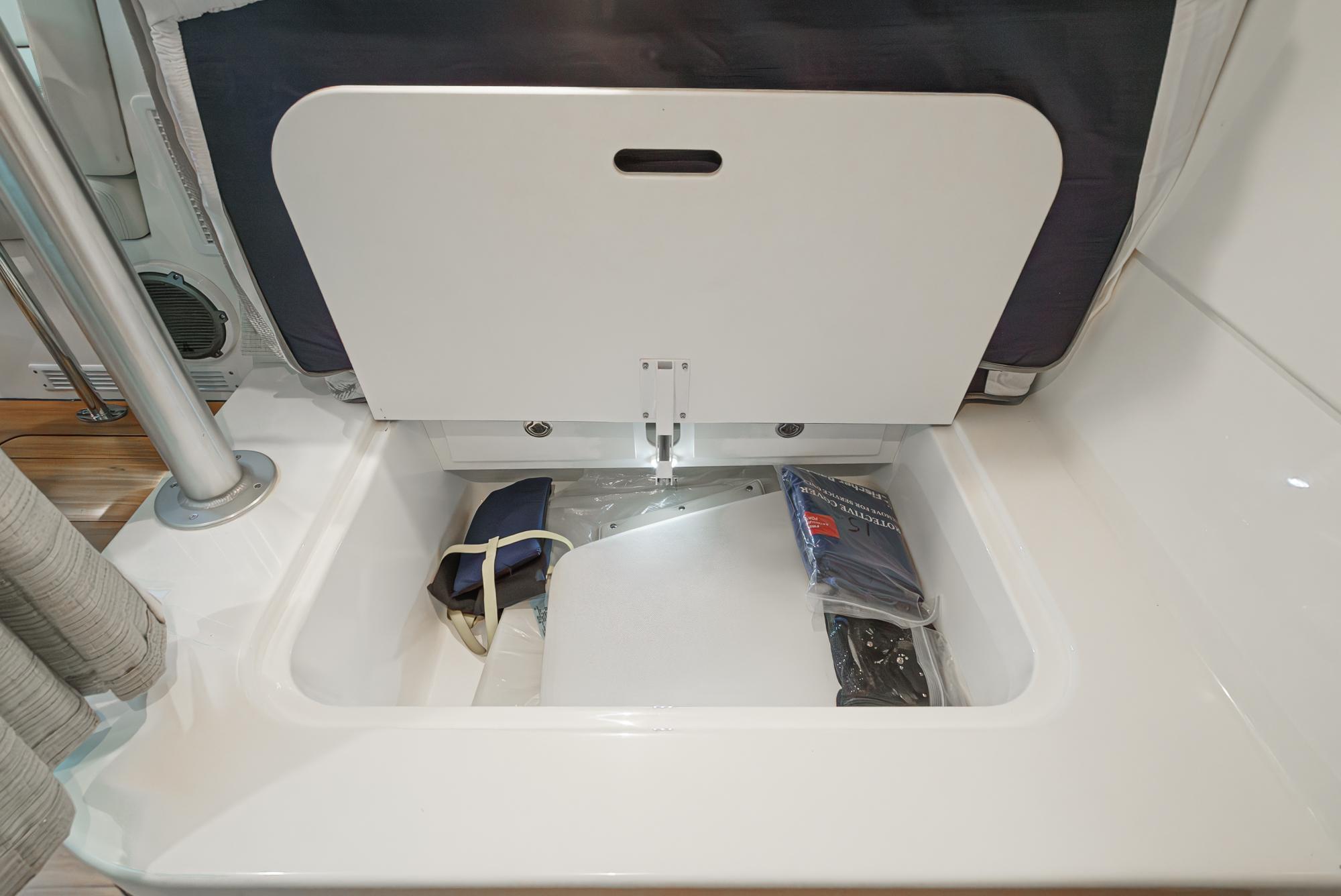2022 Boston Whaler 405 Conquest #TBJP0375LLC inventory image at Sun Country Marine Group, Newport Beach 2022 Boston Whaler 405 Conquest #TBJP0375LLC inventory image at Sun Country Marine Group, Newport Beach
