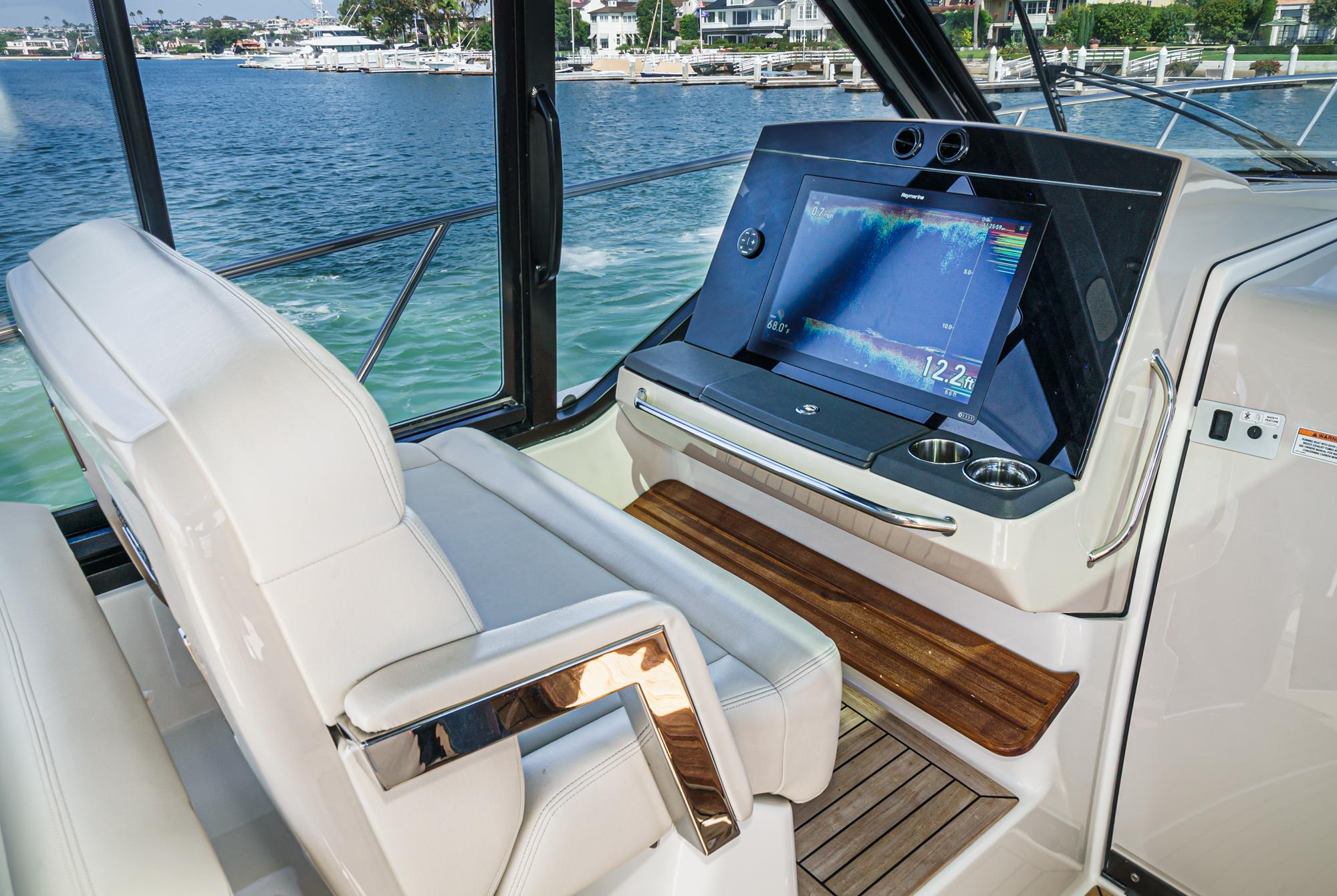 2022 Boston Whaler 405 Conquest #TBJP0375LLC inventory image at Sun Country Marine Group, Newport Beach 2022 Boston Whaler 405 Conquest #TBJP0375LLC inventory image at Sun Country Marine Group, Newport Beach