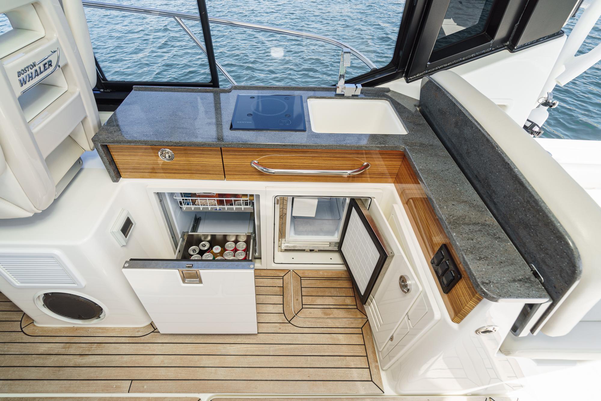 2022 Boston Whaler 405 Conquest #TBJP0375LLC inventory image at Sun Country Marine Group, Newport Beach 2022 Boston Whaler 405 Conquest #TBJP0375LLC inventory image at Sun Country Marine Group, Newport Beach