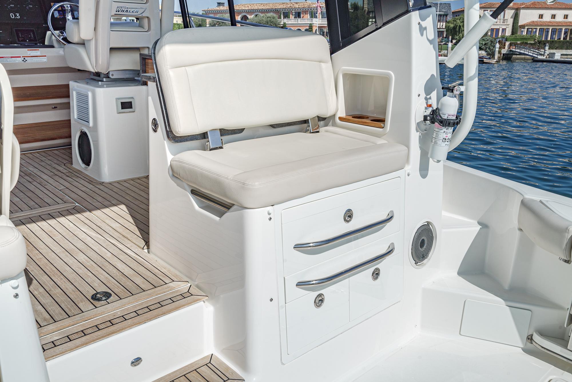 2022 Boston Whaler 405 Conquest #TBJP0375LLC inventory image at Sun Country Marine Group, Newport Beach 2022 Boston Whaler 405 Conquest #TBJP0375LLC inventory image at Sun Country Marine Group, Newport Beach
