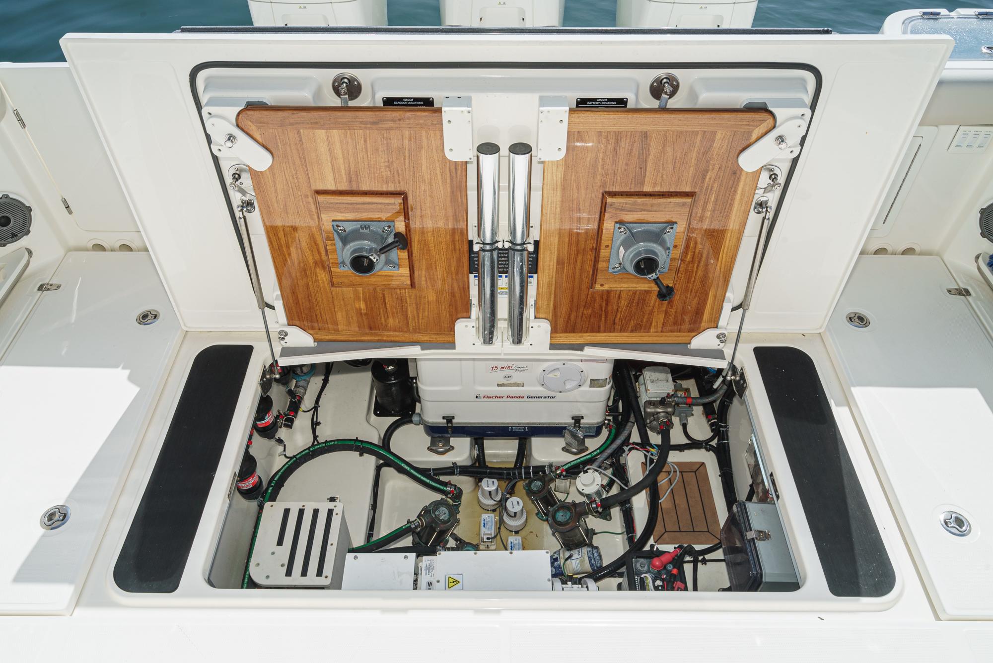 2022 Boston Whaler 405 Conquest #TBJP0375LLC inventory image at Sun Country Marine Group, Newport Beach 2022 Boston Whaler 405 Conquest #TBJP0375LLC inventory image at Sun Country Marine Group, Newport Beach