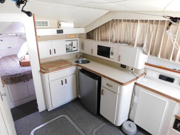 33' Wellcraft, Listing Number 100915723, - Photo No. 9