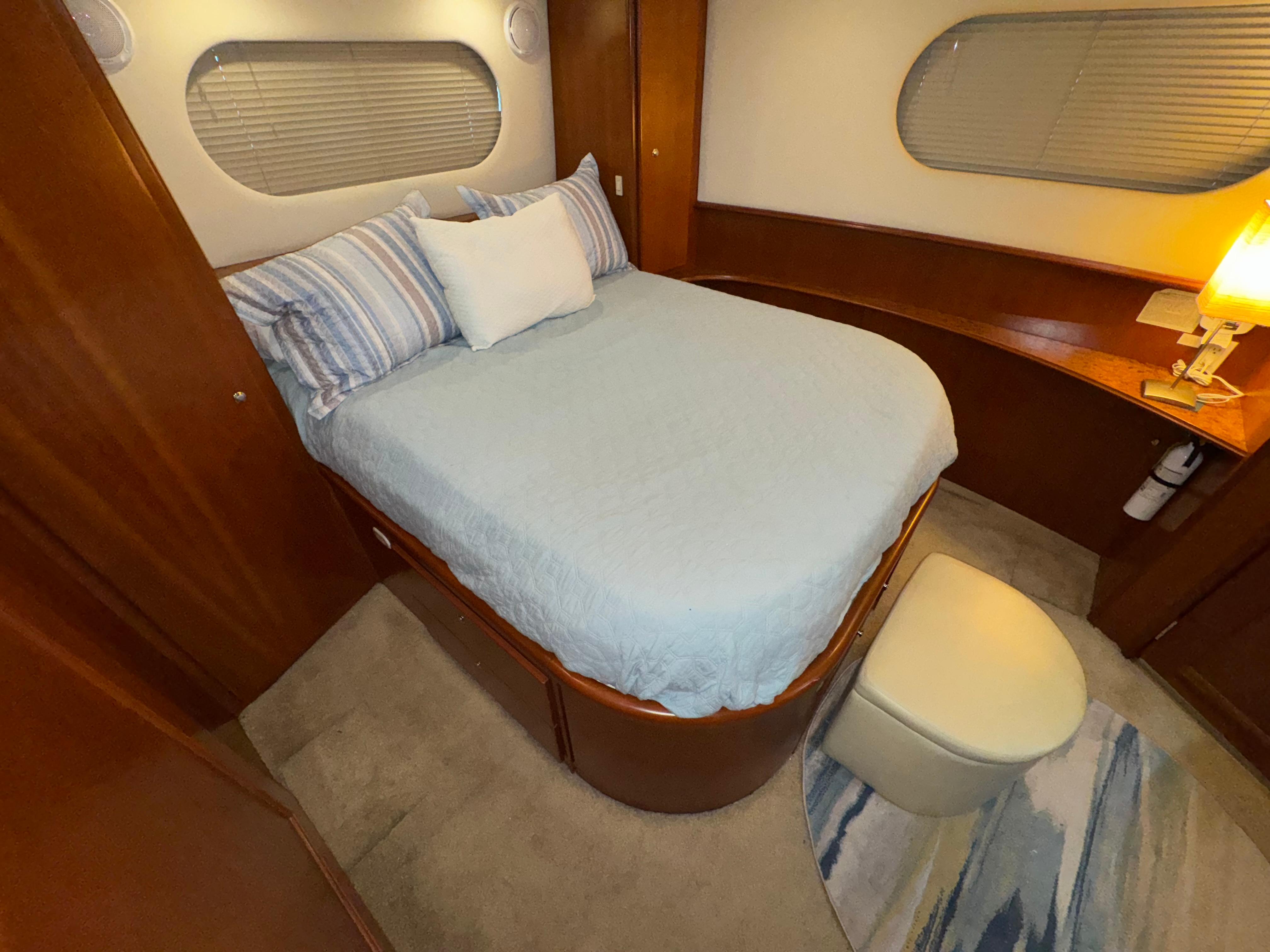 2008-silverton-43-motor-yacht-power-9840539-984131349-0-260620251539-49