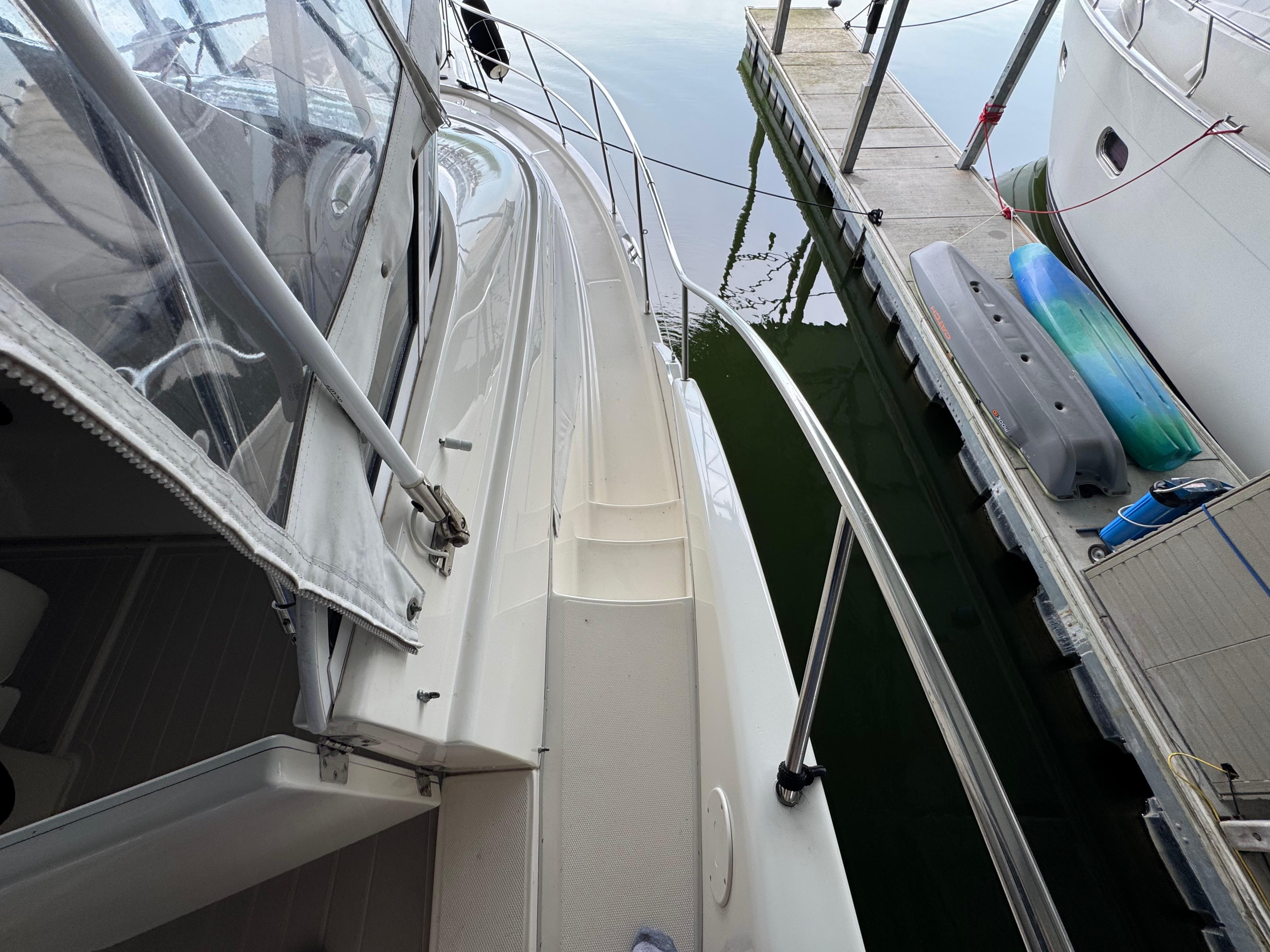 2008-silverton-43-motor-yacht-power-9840539-984131368-0-260620251537-19