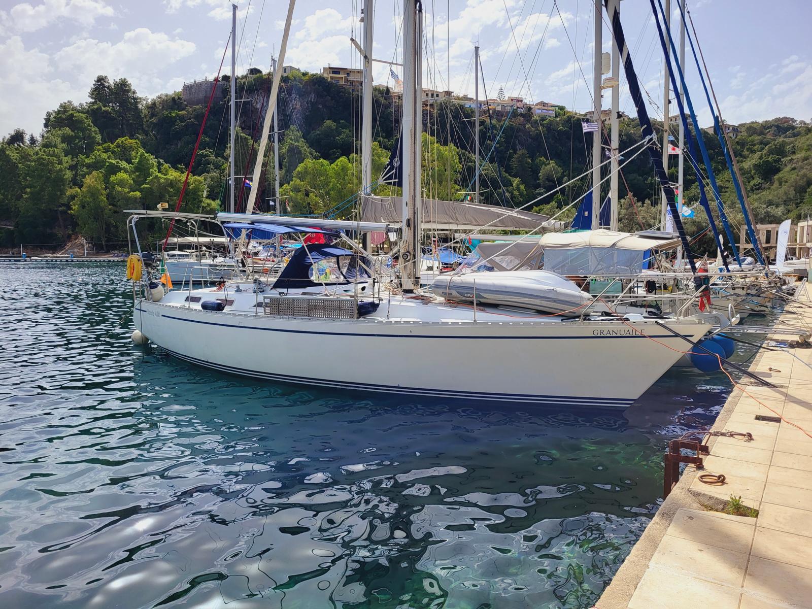 yacht-image