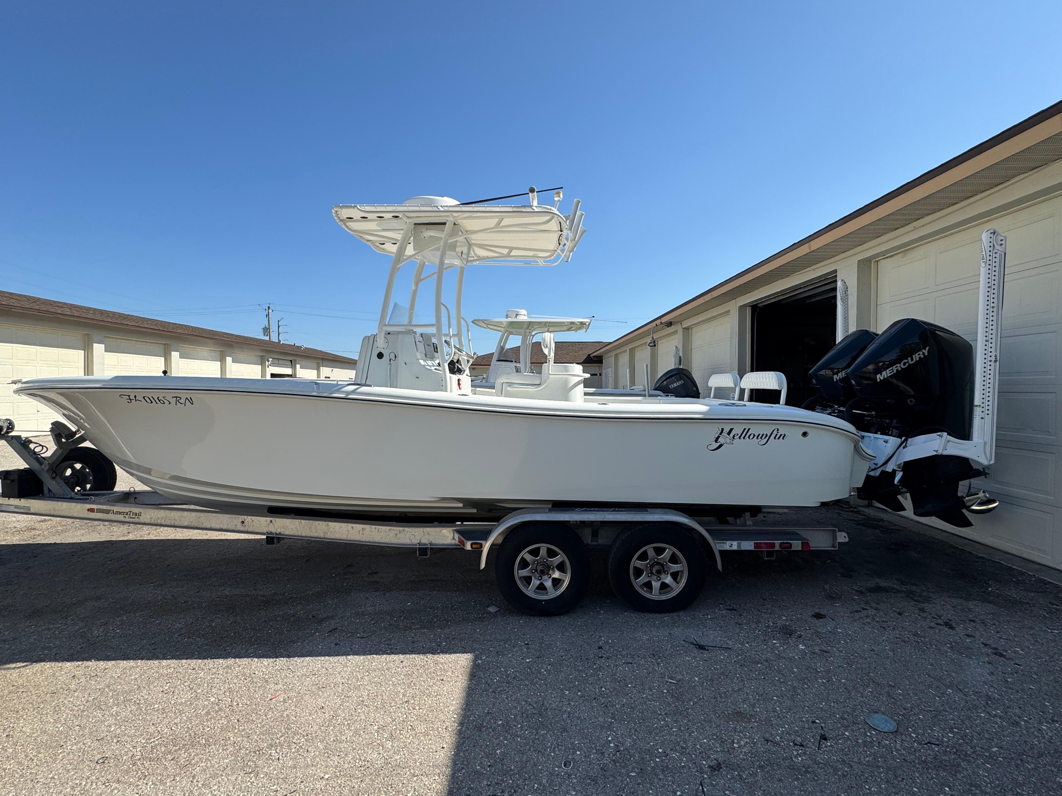 2015-yellowfin-26-power-9750547-20250409153901675-1_XLARGE