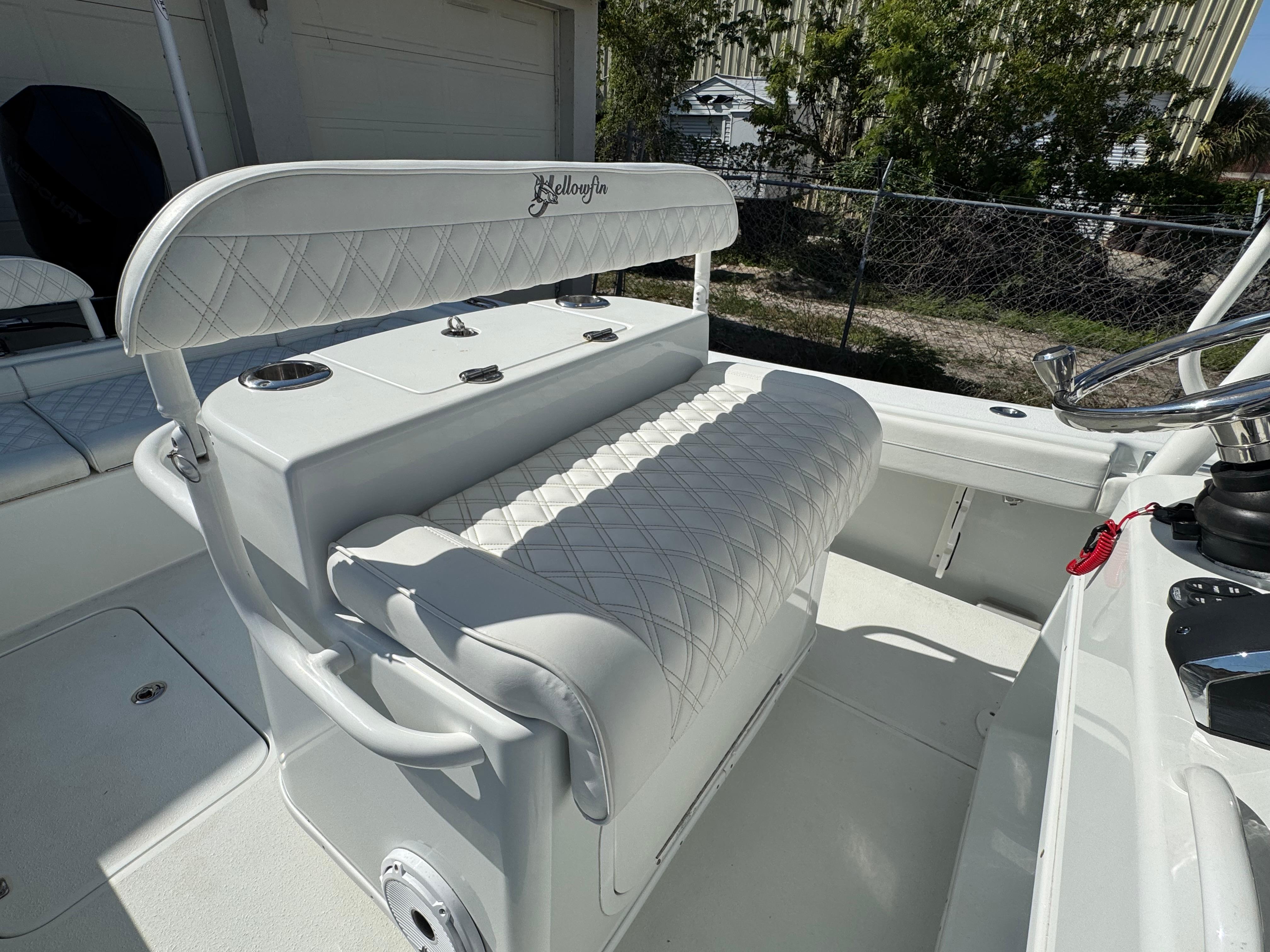 2015-yellowfin-26-power-9750547-20250409154656963-1_XLARGE