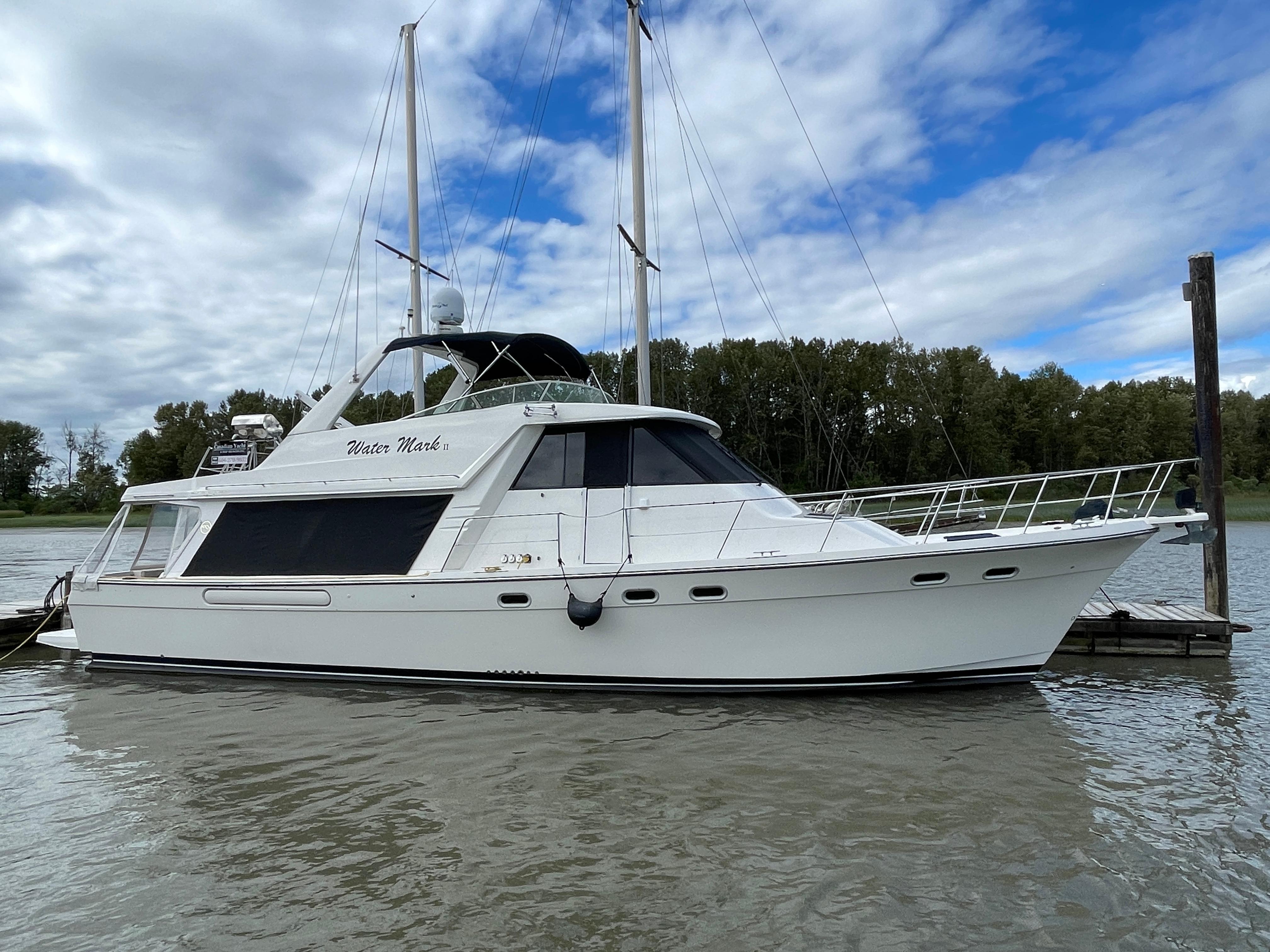 2002 Bayliner 4788 Pilothouse Motor Yacht