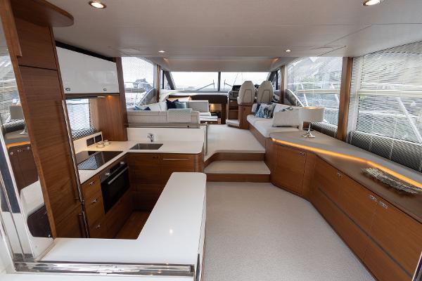 Princess Motor Yacht Sales - Used Princess F55