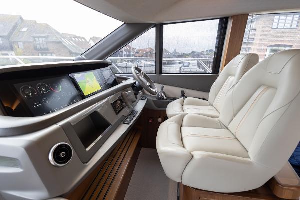 Princess Motor Yacht Sales - Used Princess F55