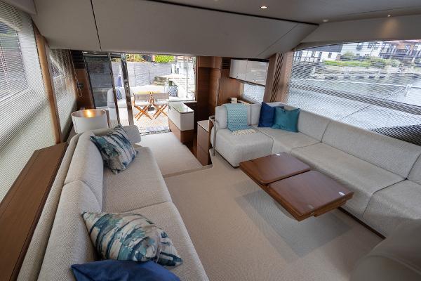 Princess Motor Yacht Sales - Used Princess F55