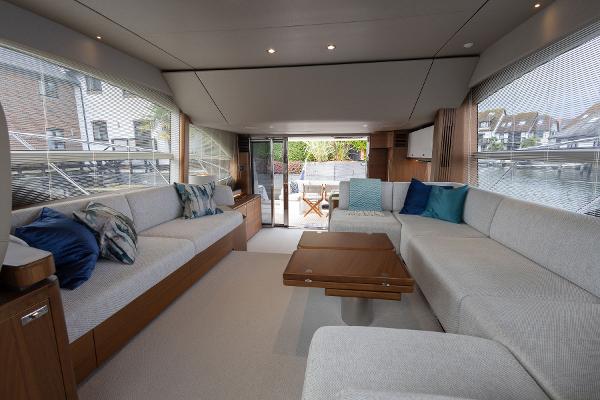 Princess Motor Yacht Sales - Used Princess F55