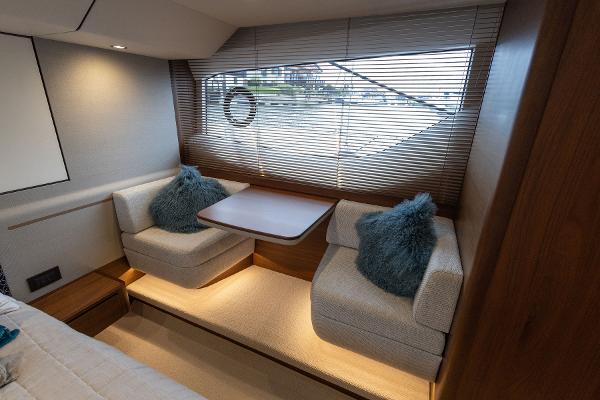Princess Motor Yacht Sales - Used Princess F55