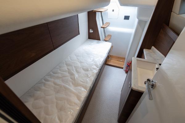 Princess Motor Yacht Sales - Used Princess F55