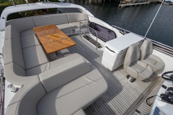 Princess Motor Yacht Sales - Used Princess F55