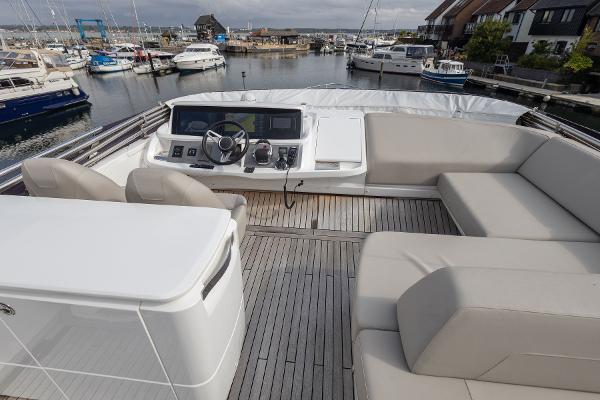 Princess Motor Yacht Sales - Used Princess F55