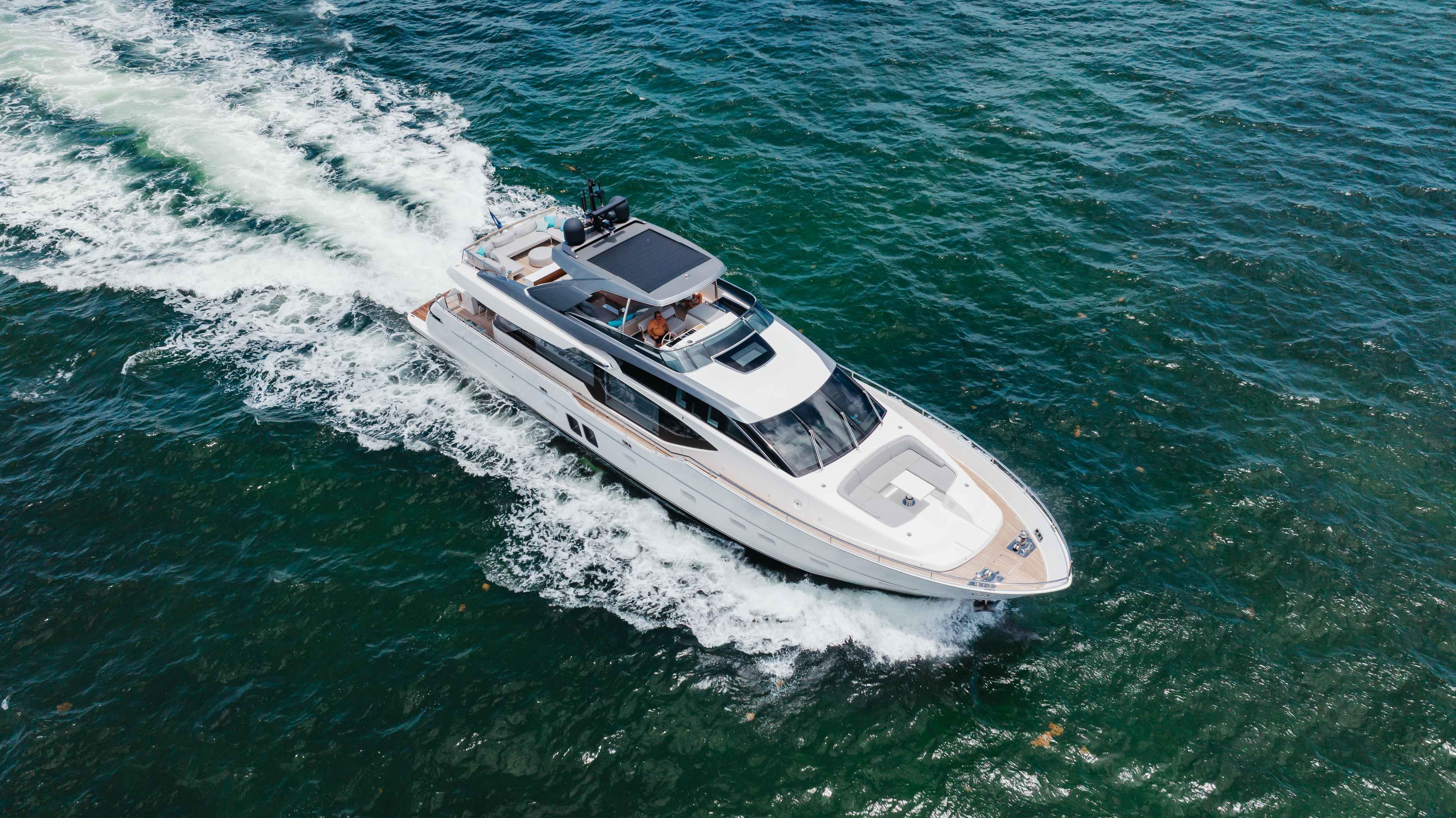 2022 Sanlorenzo 86 