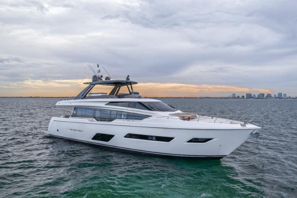 78.75′ Ferretti Yachts 2020