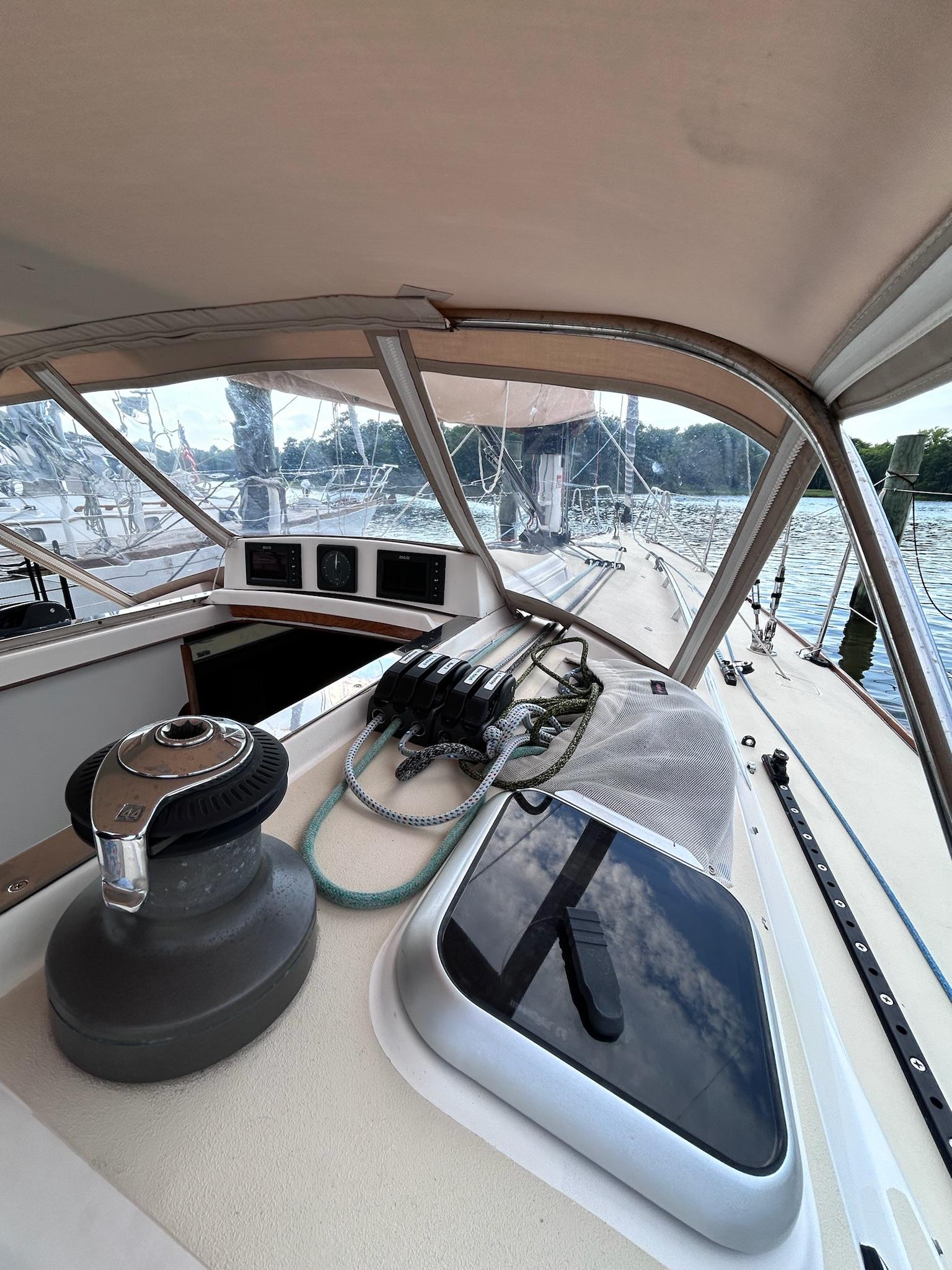 Newport RI Yacht Brokerage