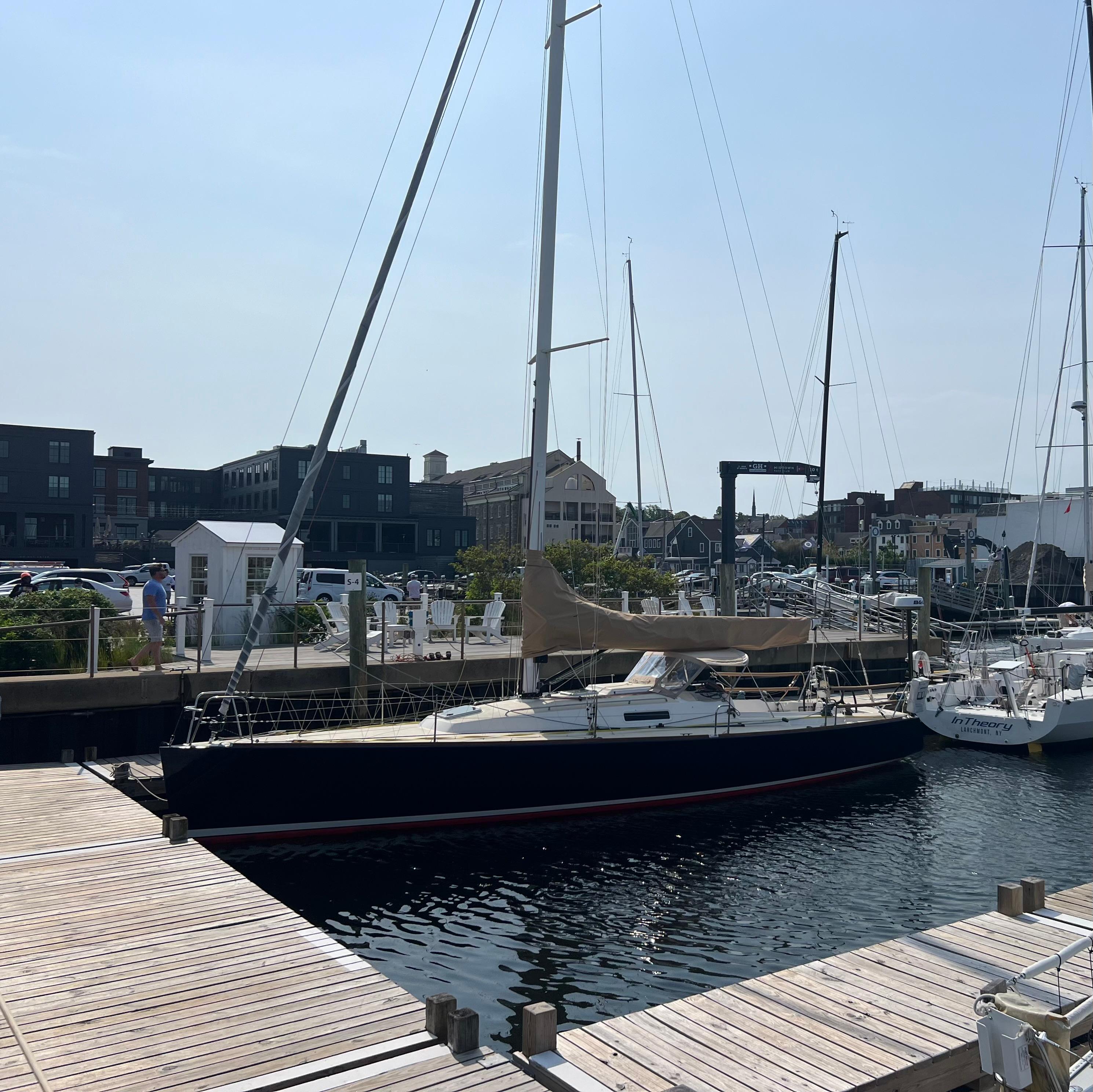 Newport RI Yacht Brokerage