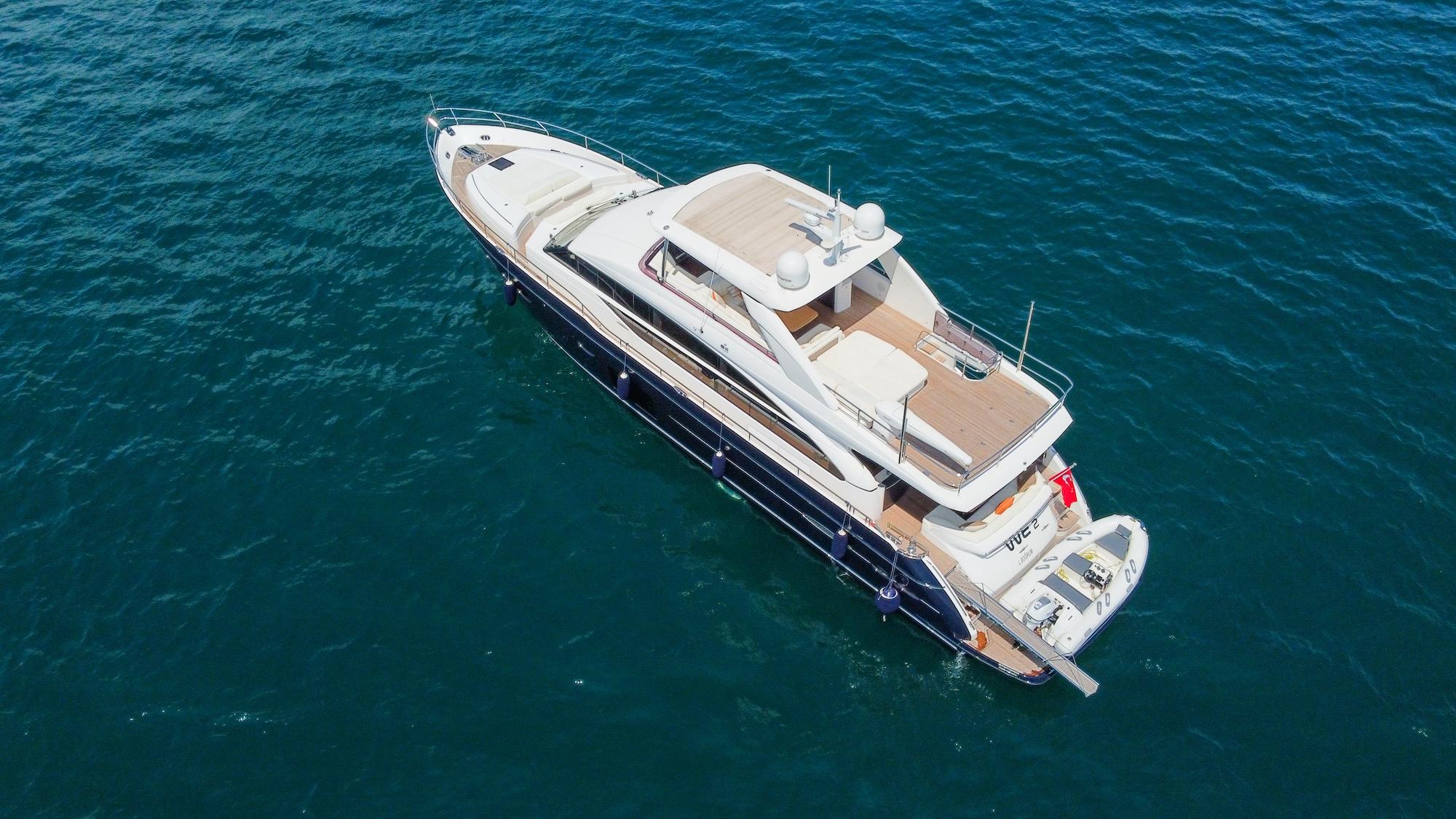  Princess Flybridge 82 Motor Yacht 2014 for sale in Istanbul 