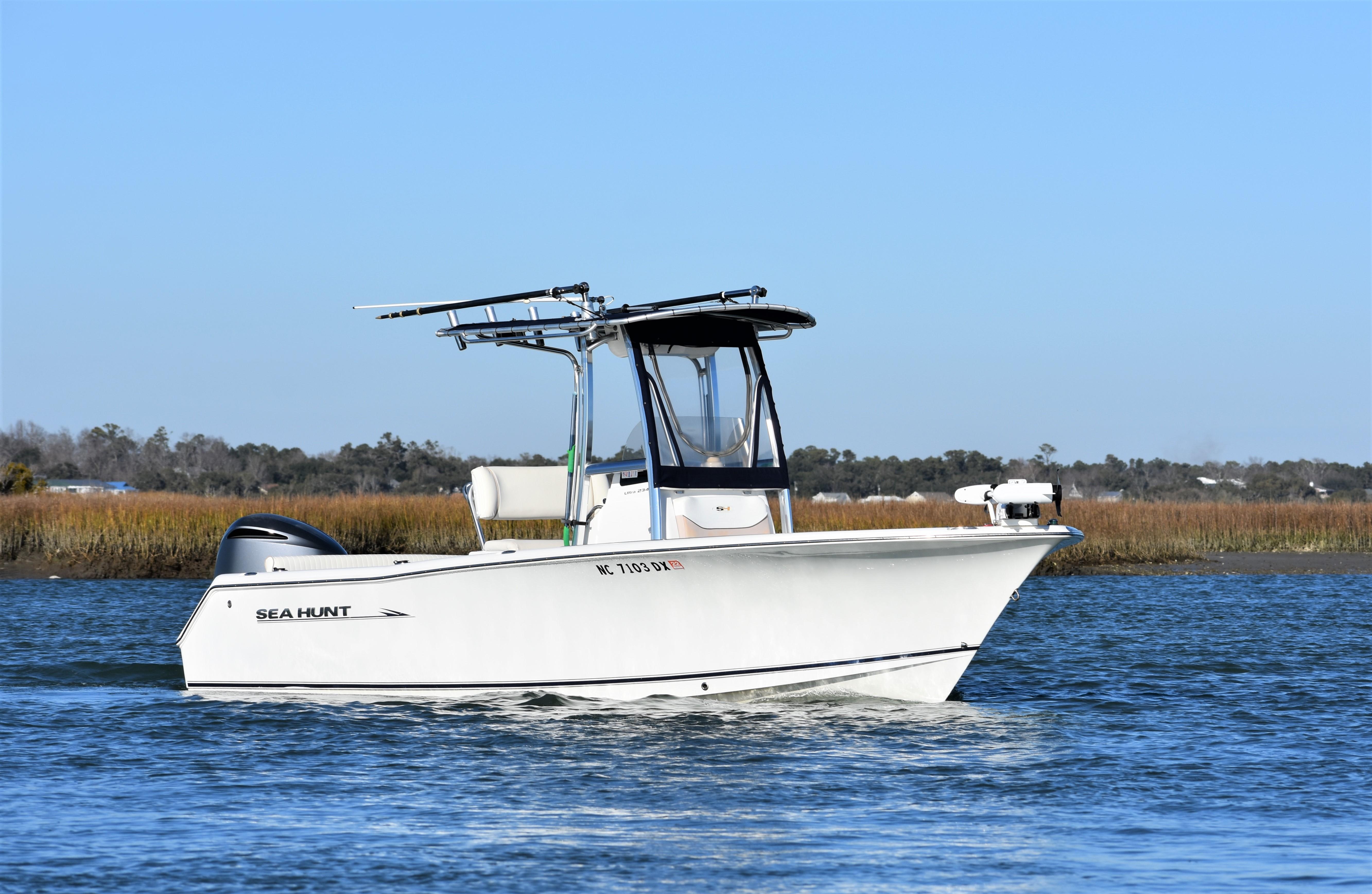 2013 Sea Hunt Ultra 234 | Yachts360