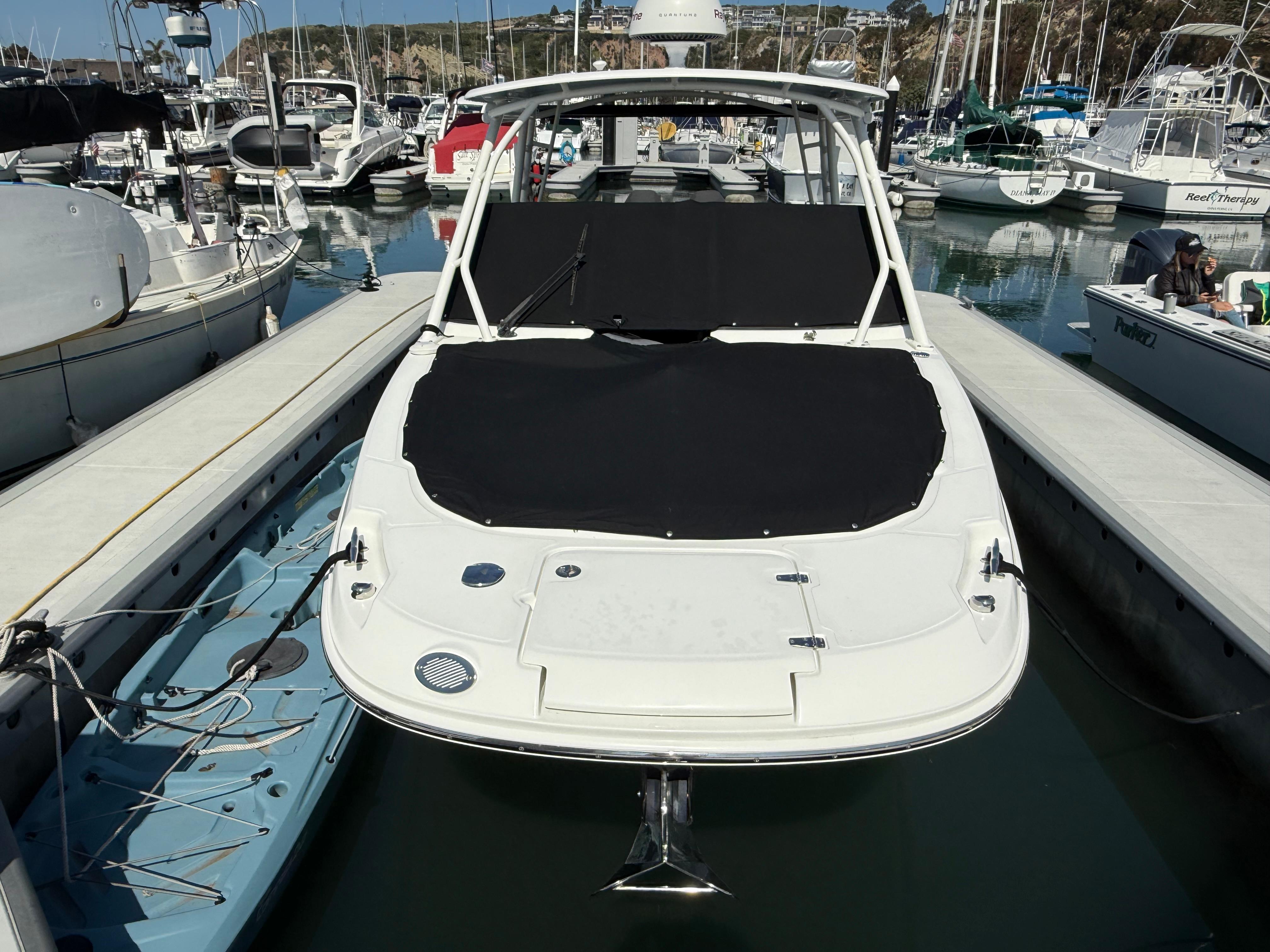 2020 Boston Whaler 270 Vantage #TBRL0785 inventory image at Sun Country Marine Group, Newport Beach 2020 Boston Whaler 270 Vantage #TBRL0785 inventory image at Sun Country Marine Group, Newport Beach