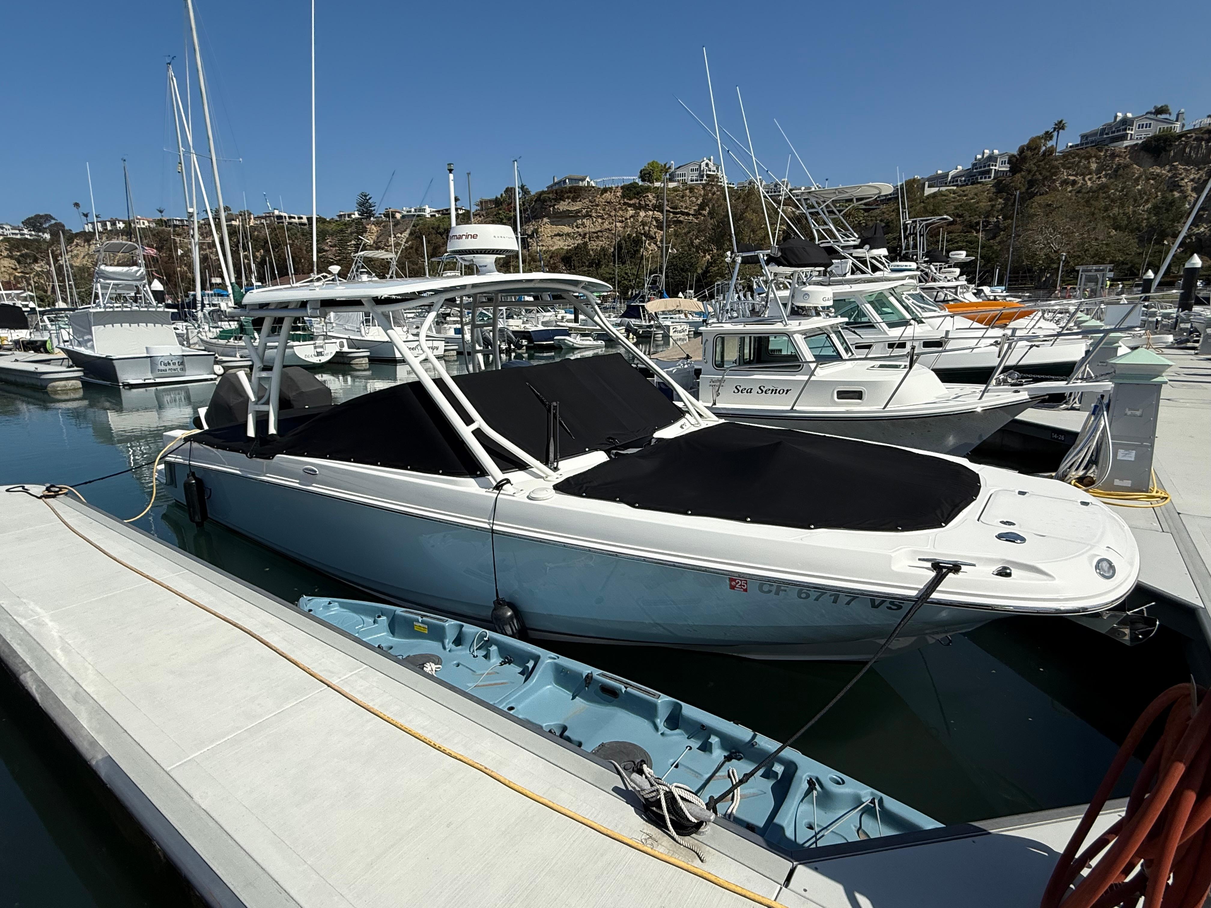 2020 Boston Whaler 270 Vantage #TBRL0785 inventory image at Sun Country Marine Group, Newport Beach 2020 Boston Whaler 270 Vantage #TBRL0785 inventory image at Sun Country Marine Group, Newport Beach
