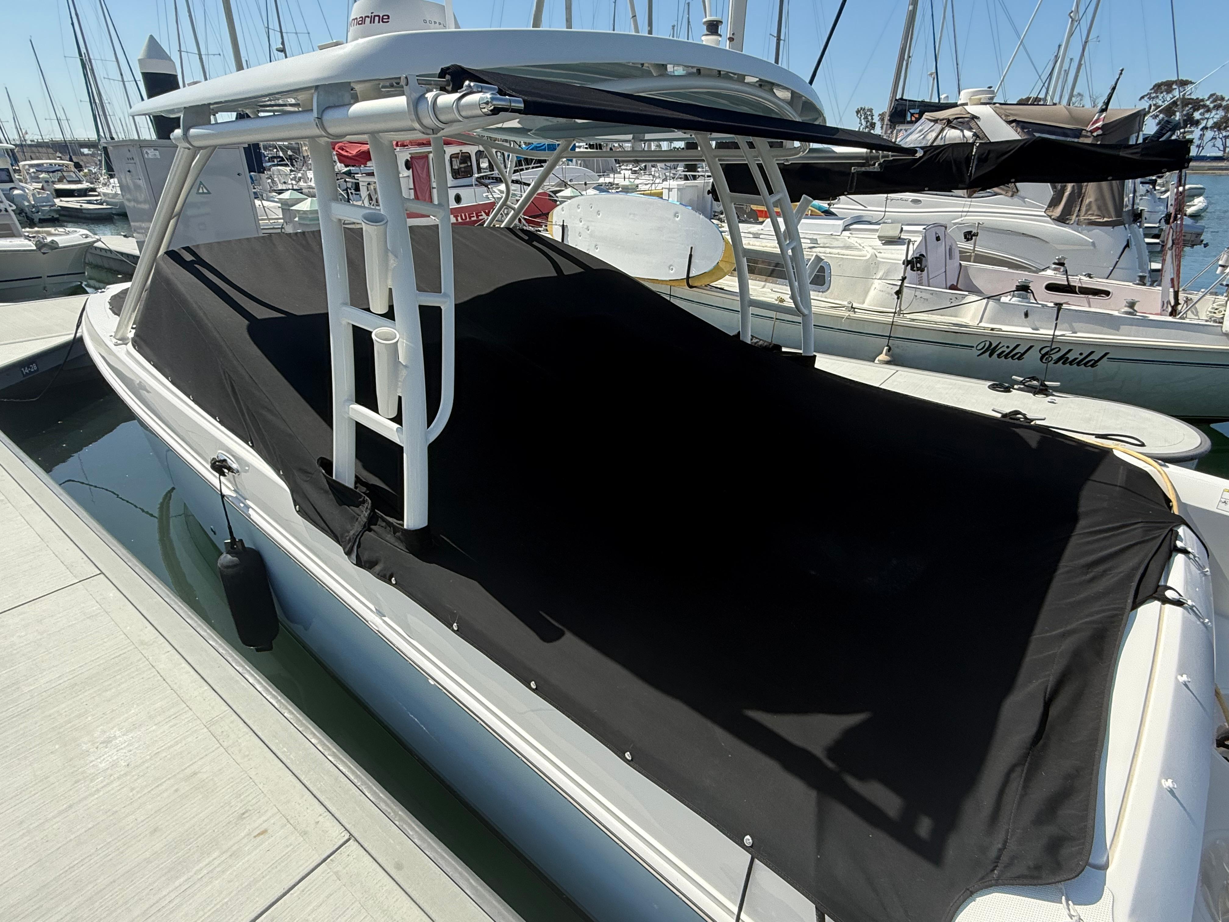 2020 Boston Whaler 270 Vantage #TBRL0785 inventory image at Sun Country Marine Group, Newport Beach 2020 Boston Whaler 270 Vantage #TBRL0785 inventory image at Sun Country Marine Group, Newport Beach