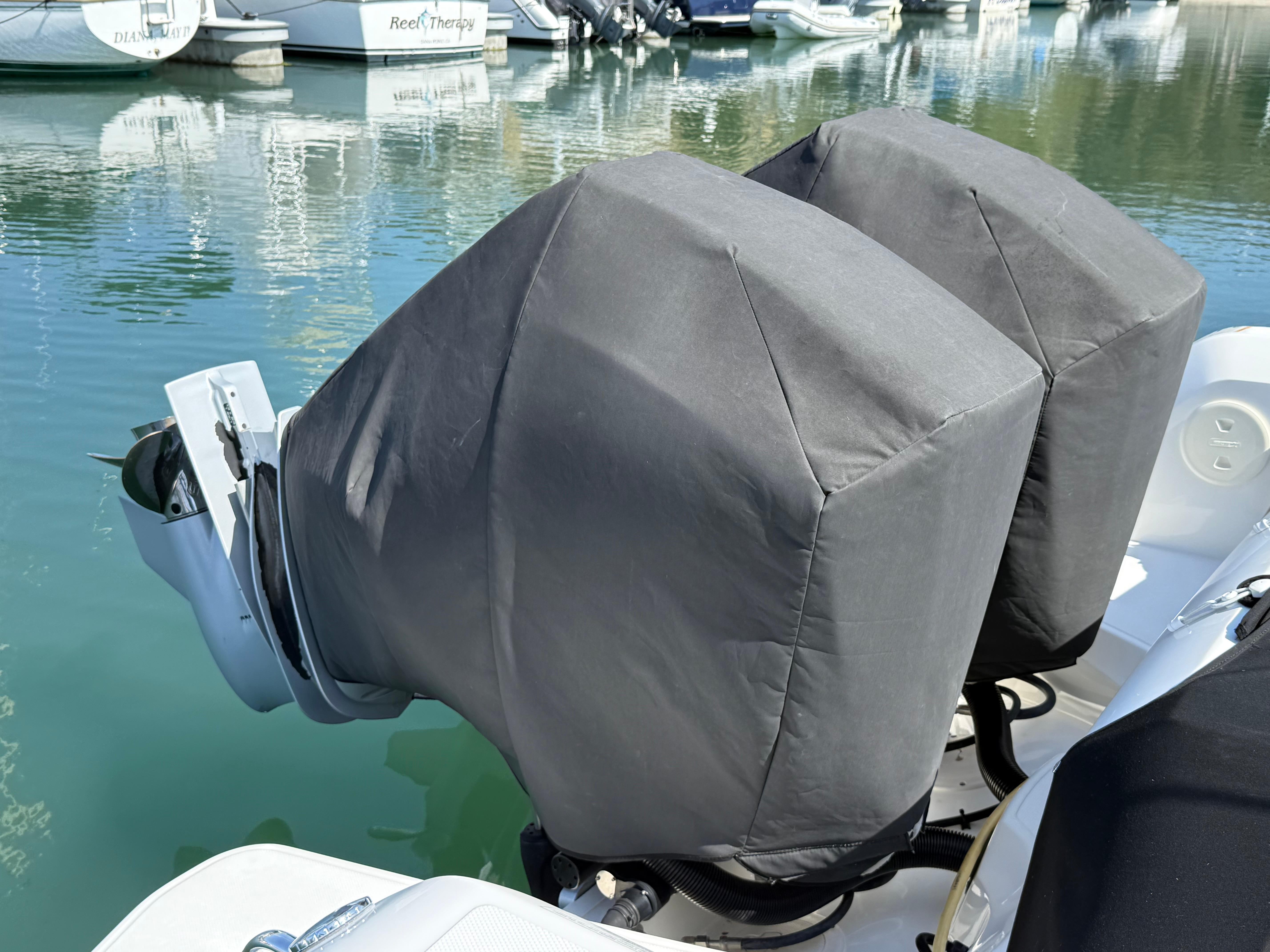 2020 Boston Whaler 270 Vantage #TBRL0785 inventory image at Sun Country Marine Group, Newport Beach 2020 Boston Whaler 270 Vantage #TBRL0785 inventory image at Sun Country Marine Group, Newport Beach