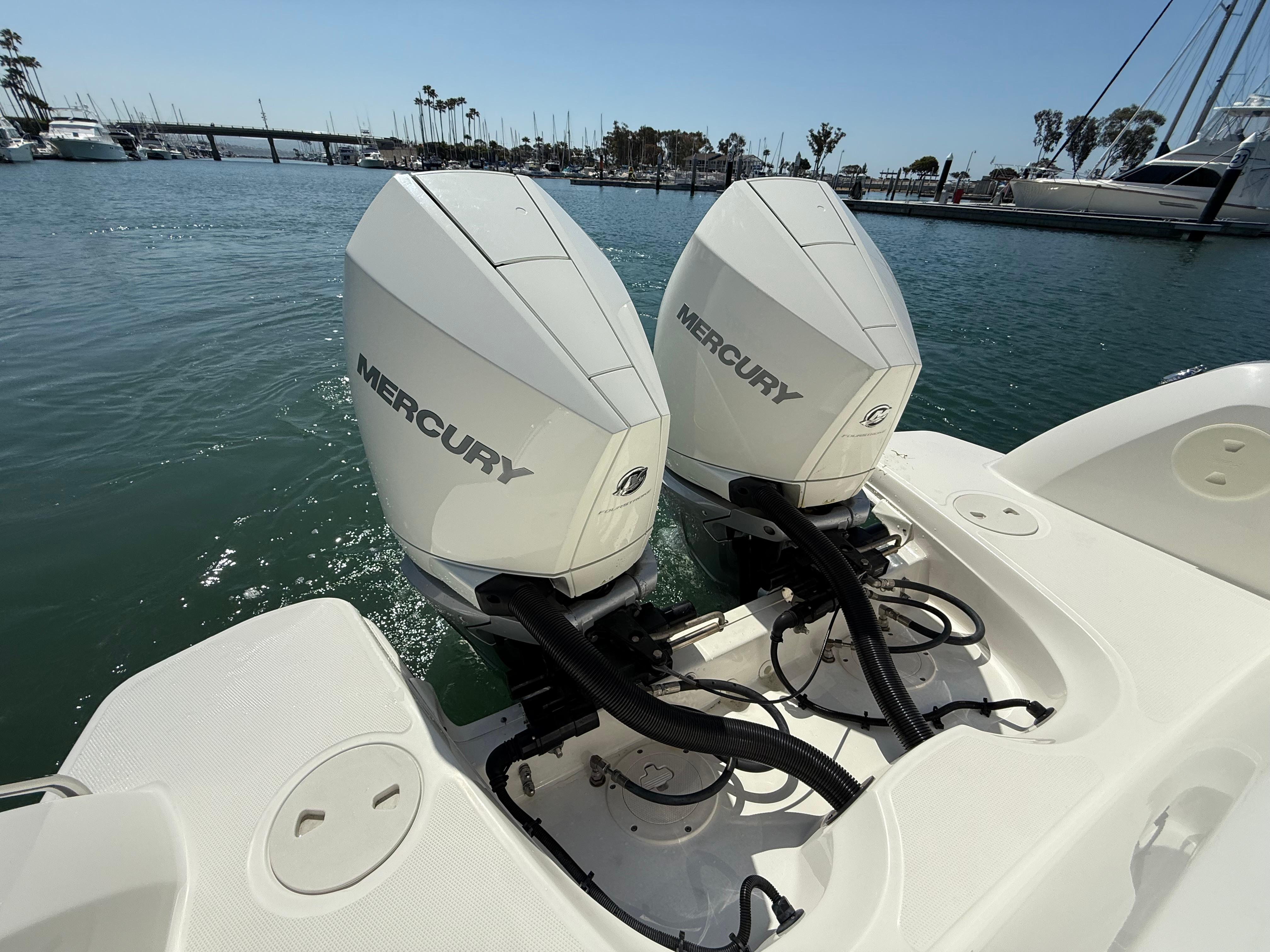2020 Boston Whaler 270 Vantage #TBRL0785 inventory image at Sun Country Marine Group, Newport Beach 2020 Boston Whaler 270 Vantage #TBRL0785 inventory image at Sun Country Marine Group, Newport Beach