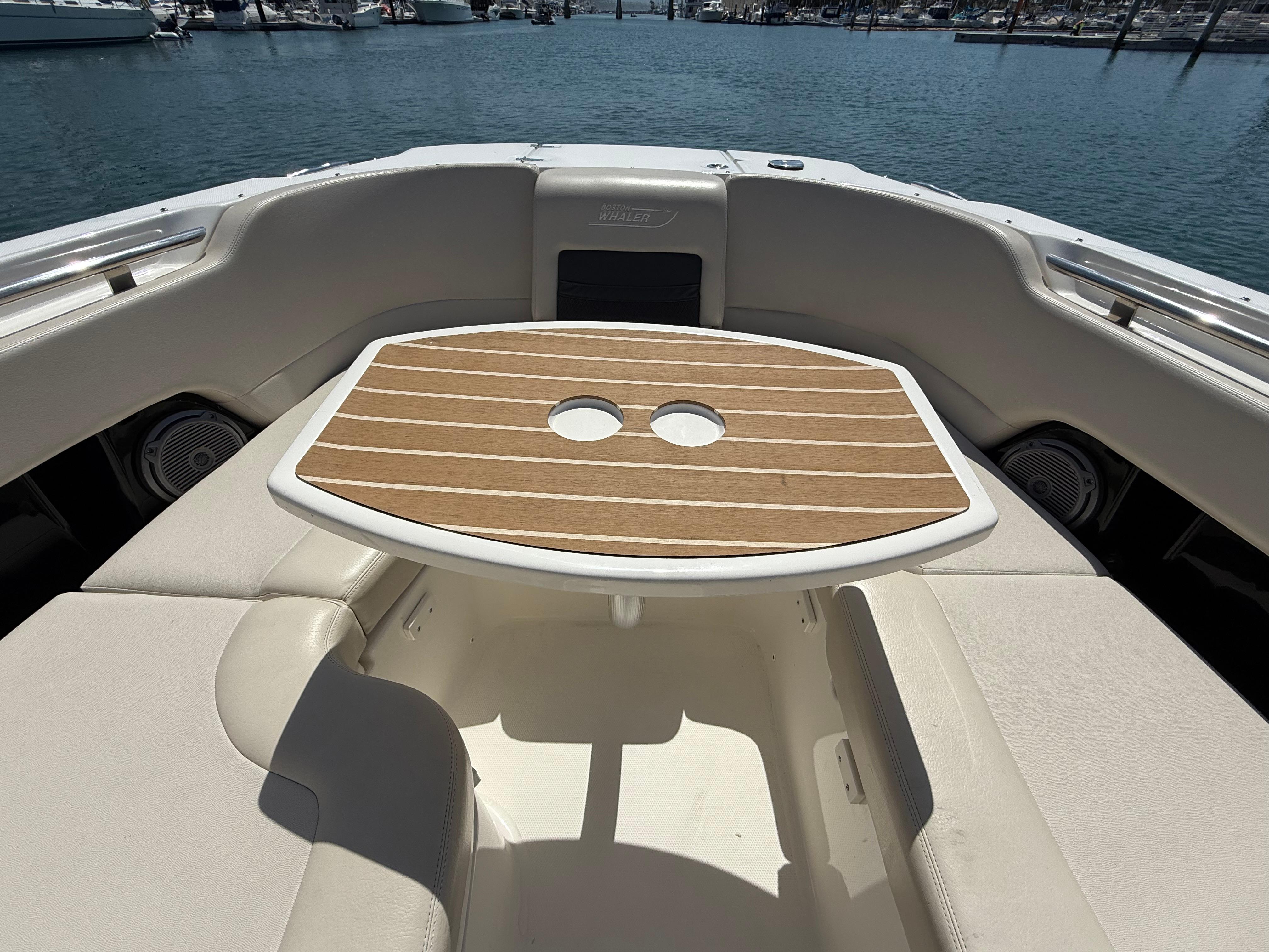 2020 Boston Whaler 270 Vantage #TBRL0785 inventory image at Sun Country Marine Group, Newport Beach 2020 Boston Whaler 270 Vantage #TBRL0785 inventory image at Sun Country Marine Group, Newport Beach
