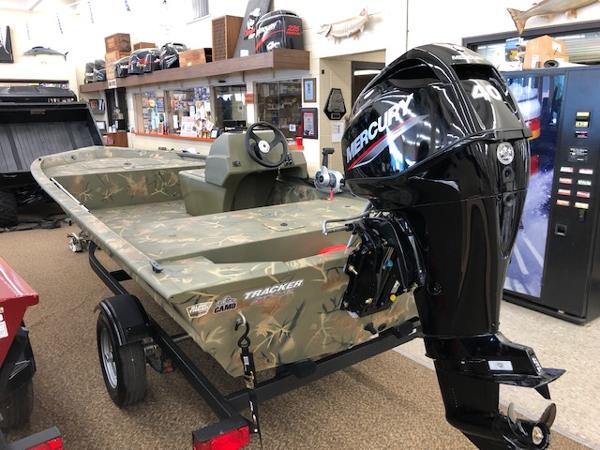 2022 Tracker Boats boat for sale, model of the boat is Grizzly 1648SC & Image # 3 of 10
